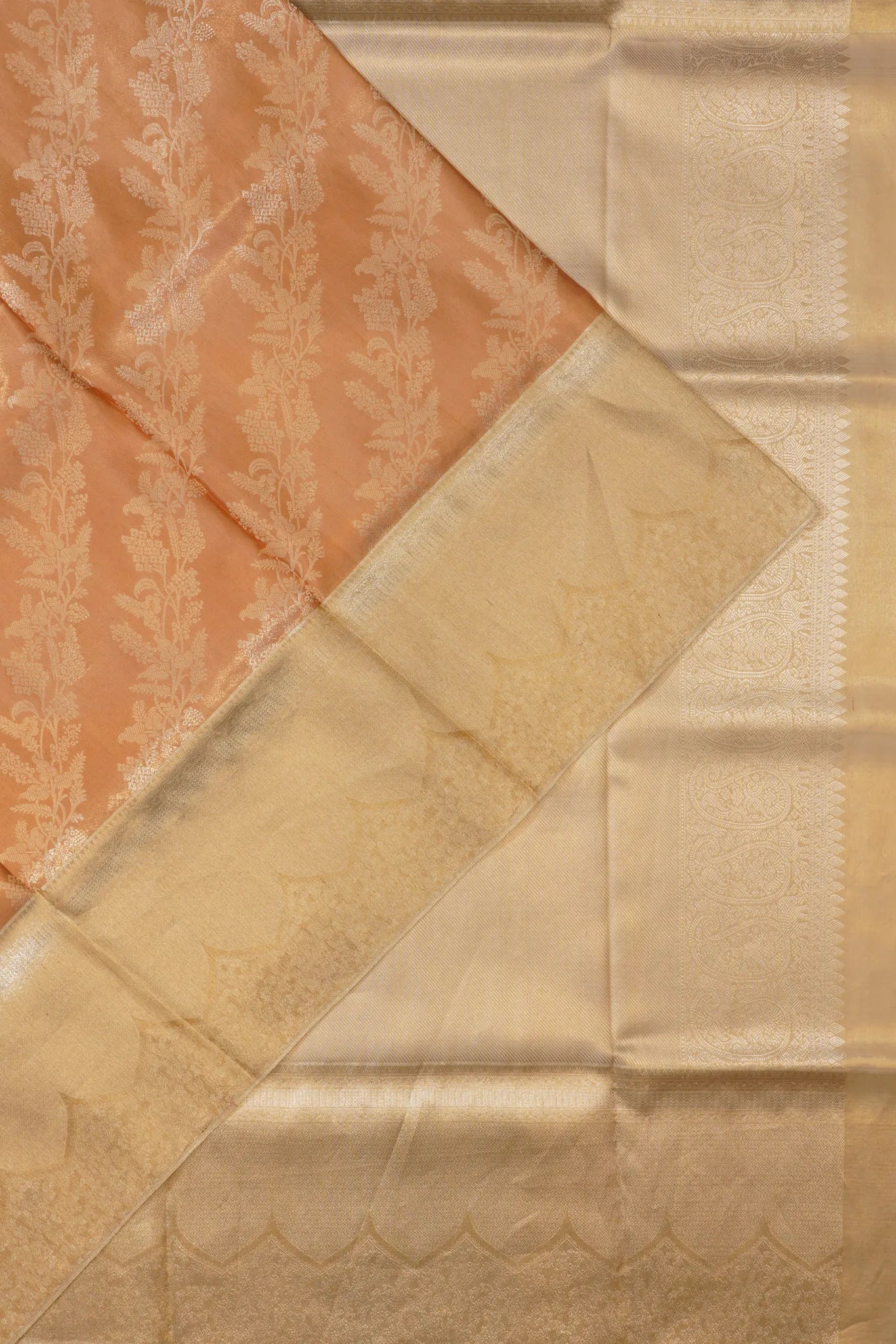 kanchipuram-silk-tissue-jaal-pastel-orange-saree-1215116006