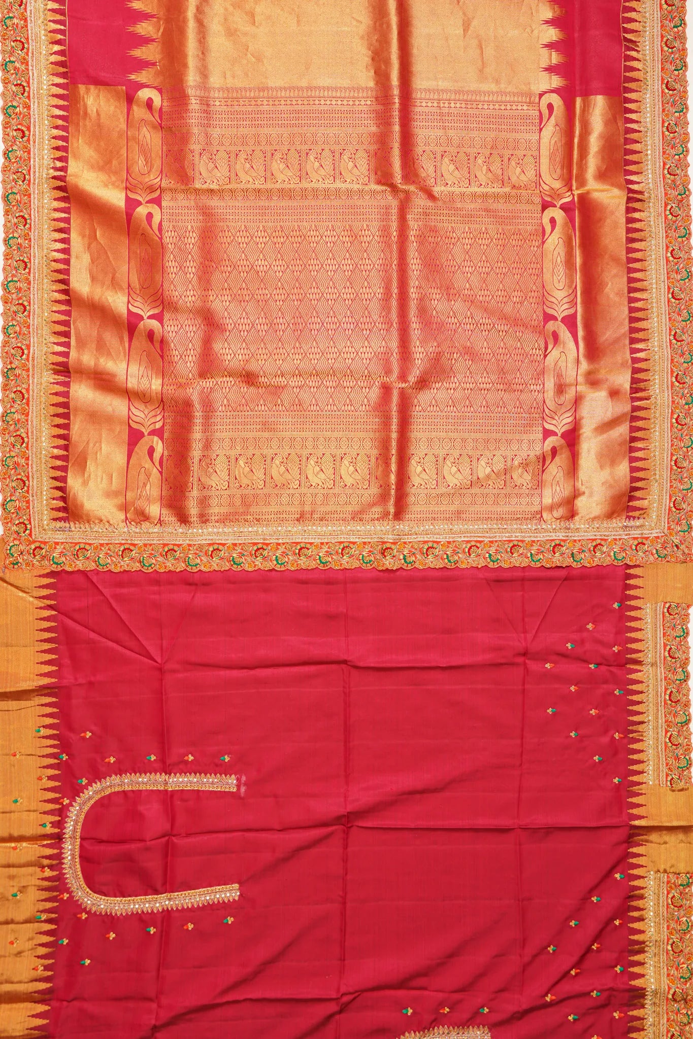 kanchipuram-silk-tissue-red-saree-with-scallop-embroider-border-1215131831