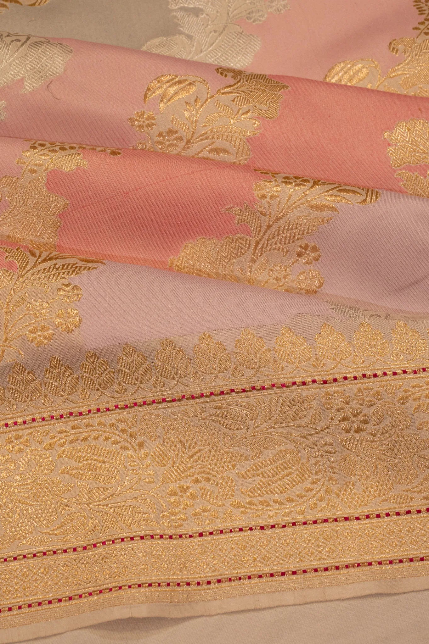 Banarasi Silk Leheriya Jaal Rangkat Cream Saree