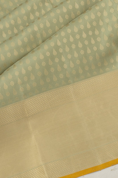 Classic Thread Kanchipuram Silk Brocade Pista Green Saree