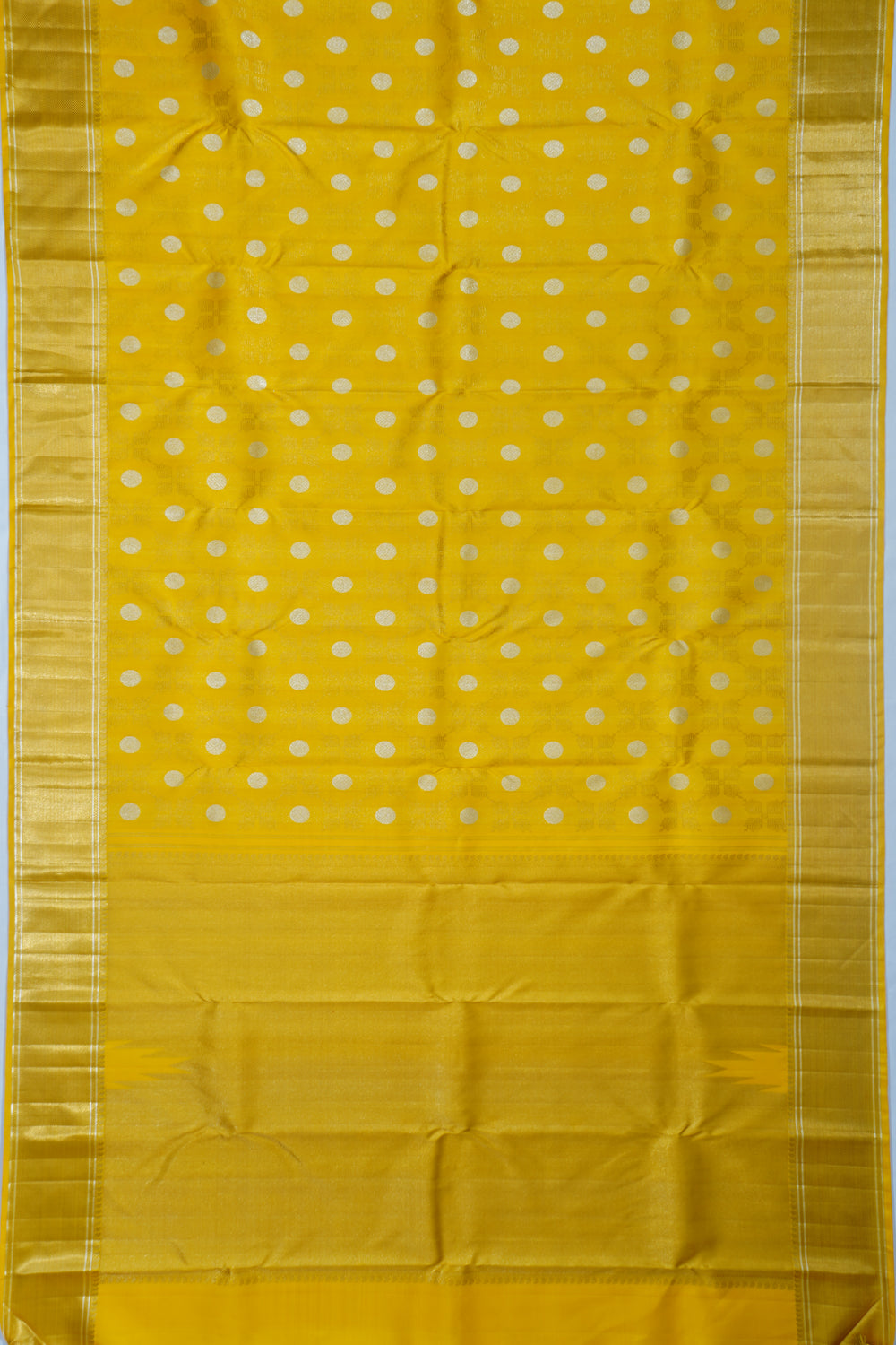 Kanchipuram Silk Jaal And Butta Yellow Saree