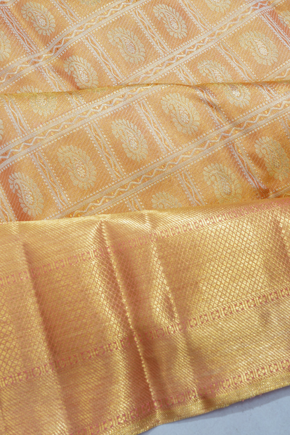 Kanchipuram Silk Tissue Checks And Butta Pink Saree