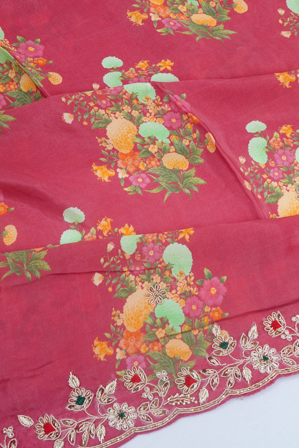 Soft Silk Floral Printed Pink Saree With Scallop Border