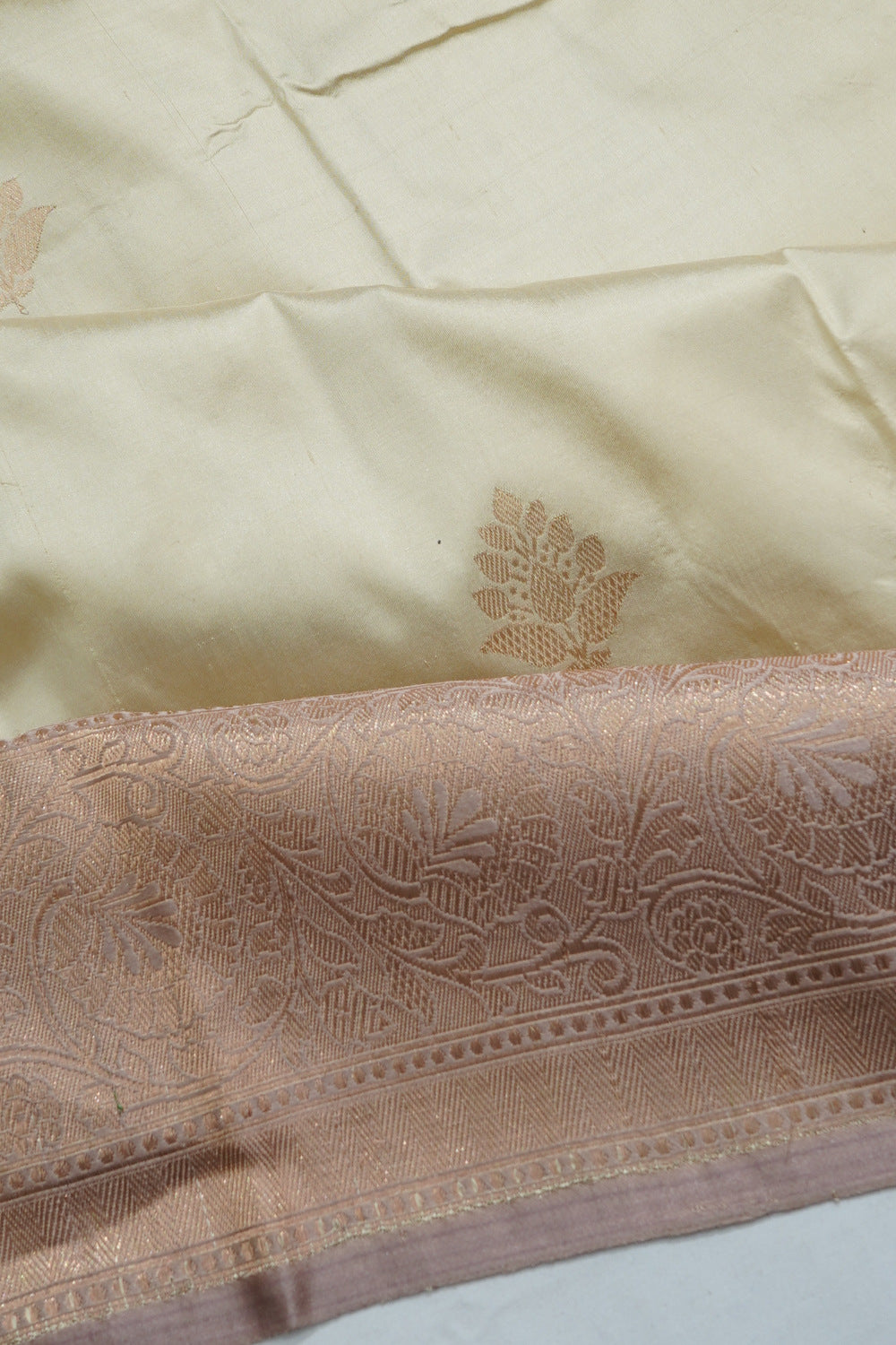Banarasi Katan Silk Butta Cream Saree