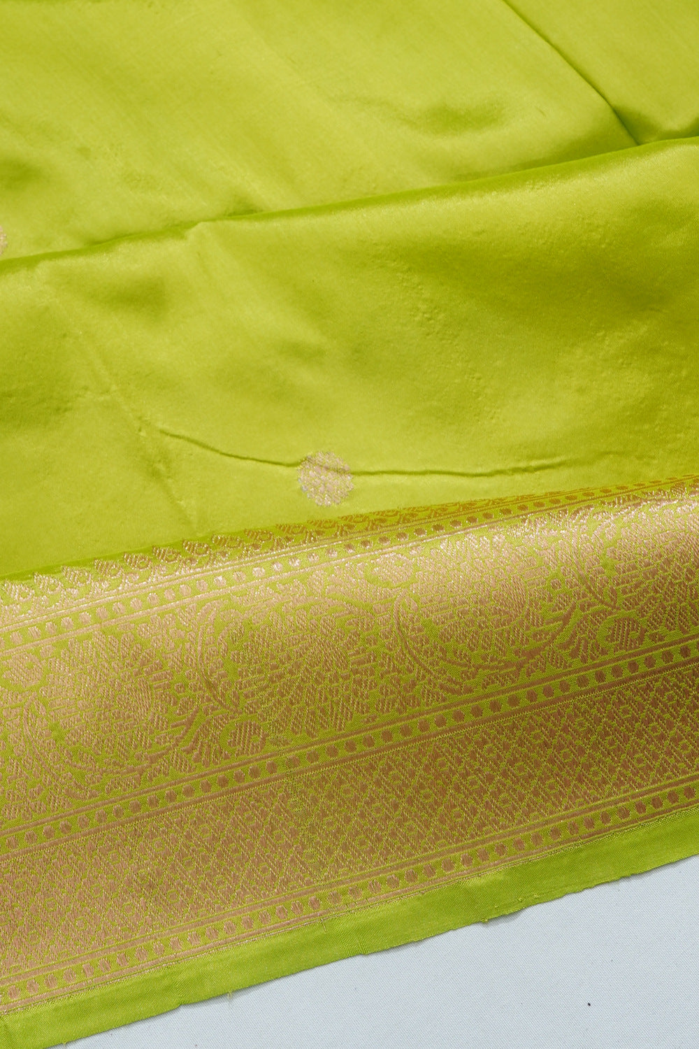 Banarasi Katan Silk Butta Parrot Green Saree