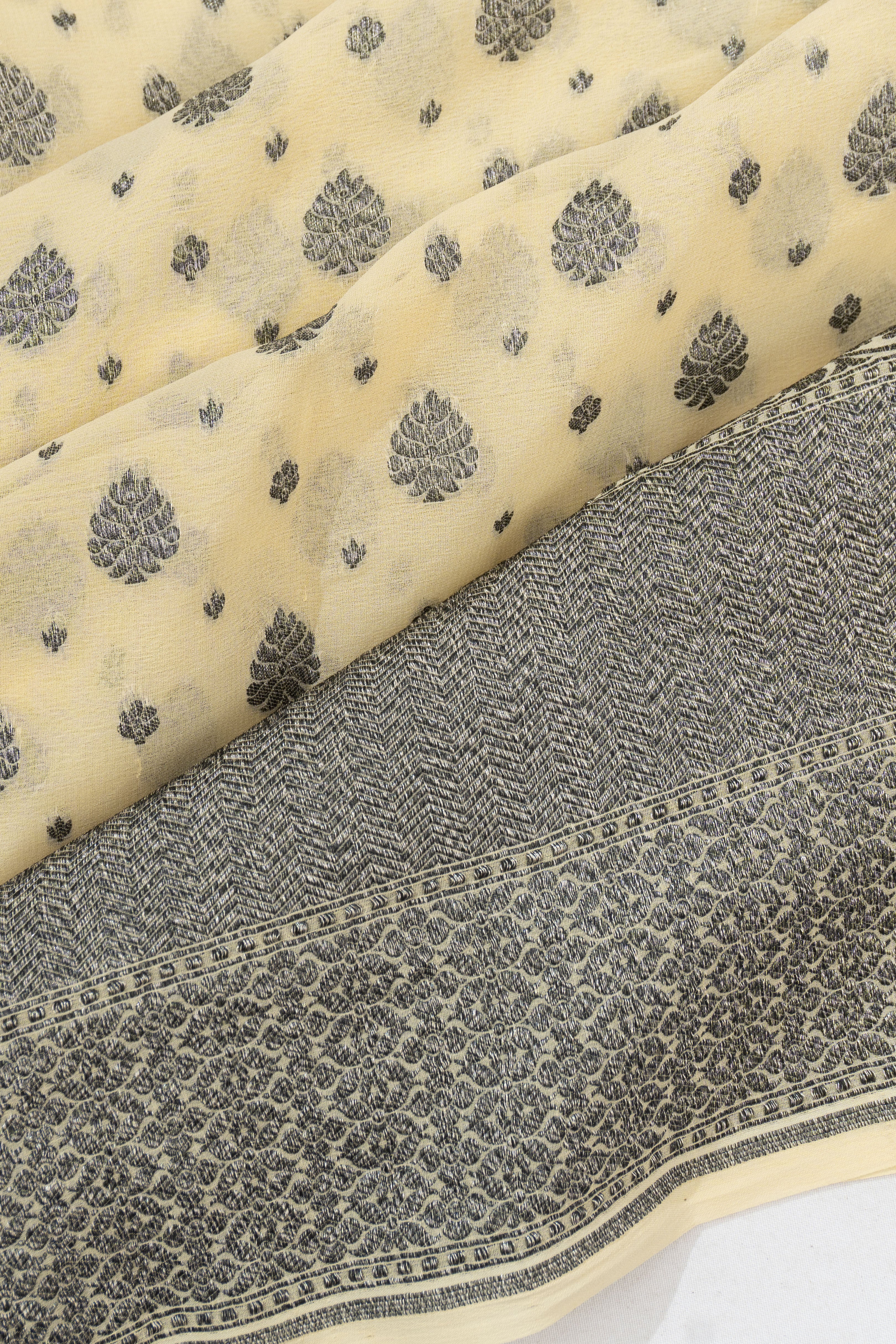 Banarasi Georgette Brocade Cream Saree