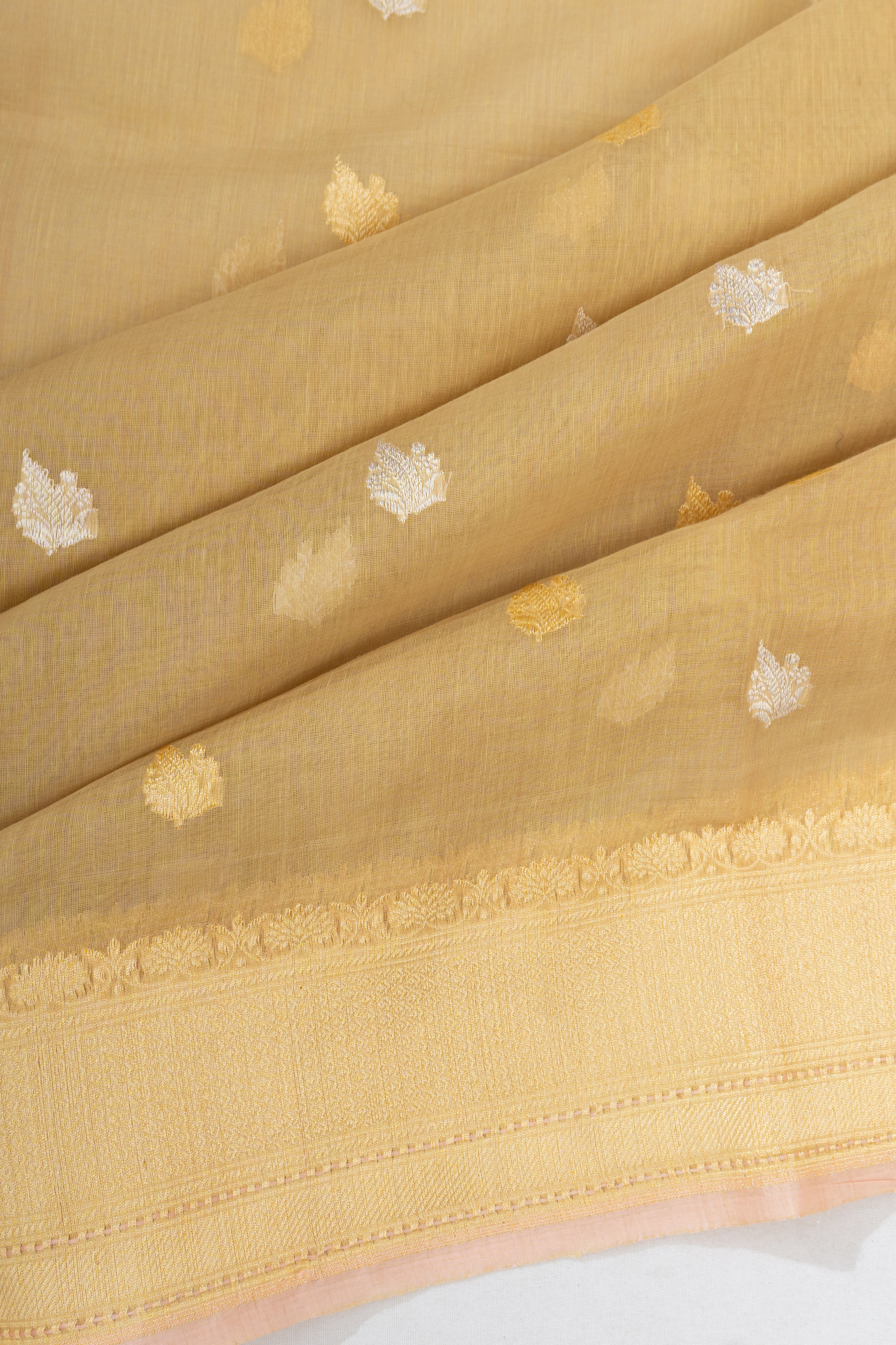 Banarasi Cotton Butta Cream Saree