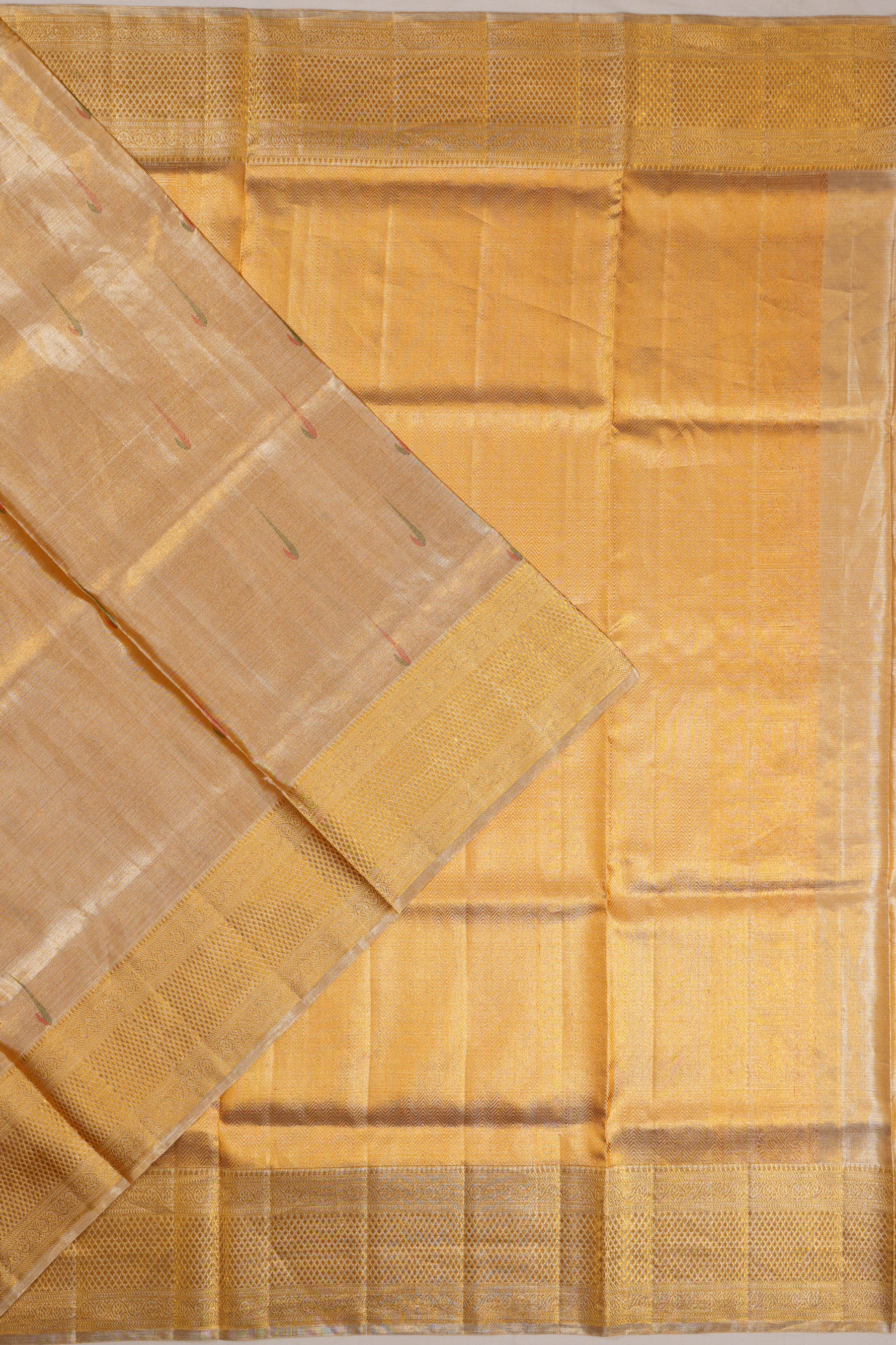 Kanchipuram Silk Tissue Muniya Butta Gold Saree