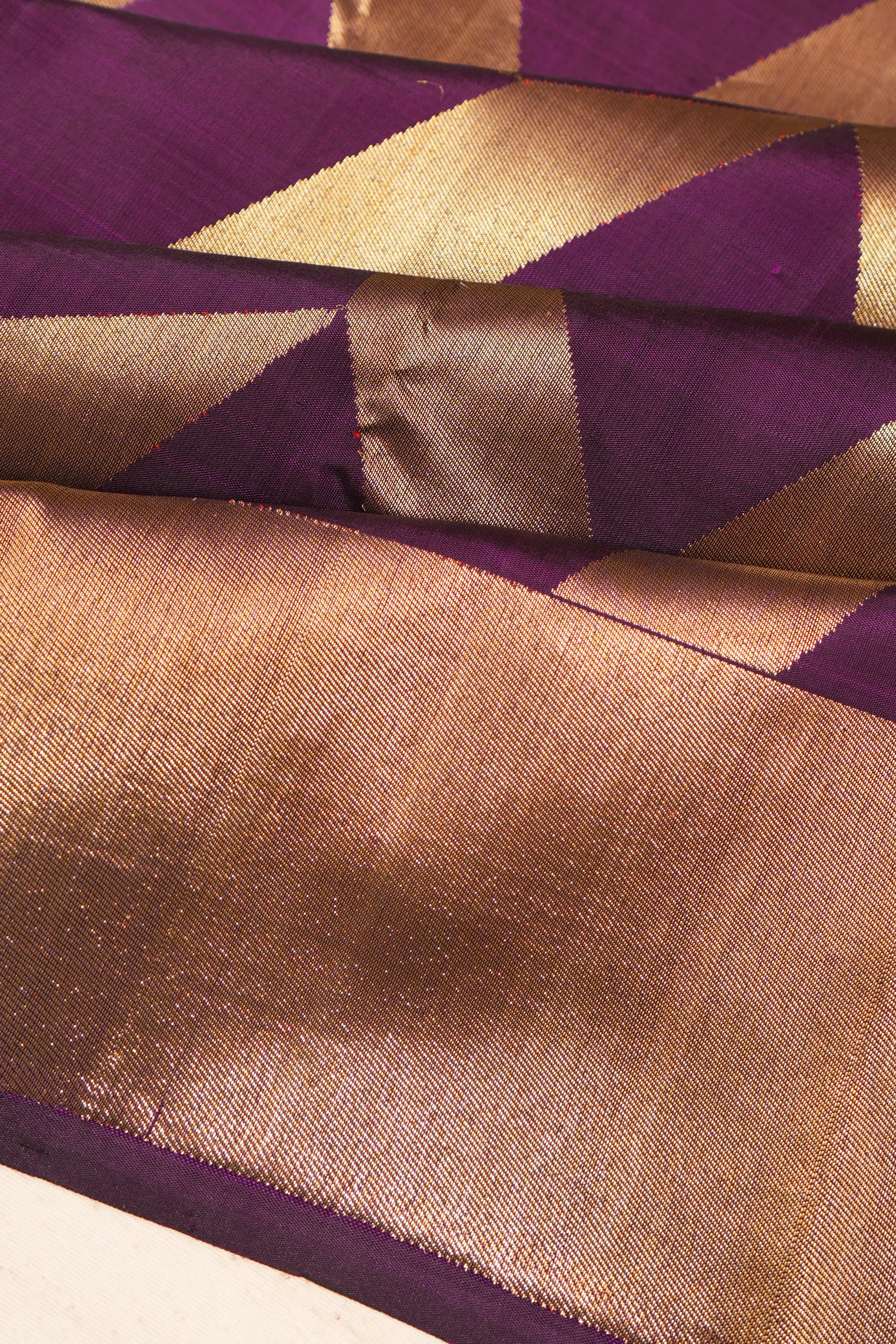 Kanchipuram Silk Geometrical Brocade Purple Saree