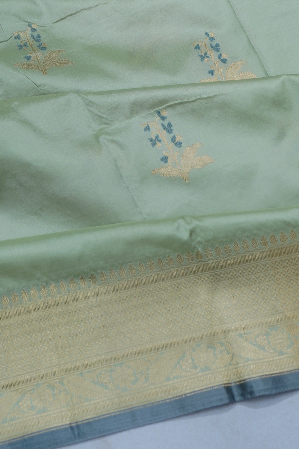 Banarasi Katan Silk Butta Pastel Green Saree