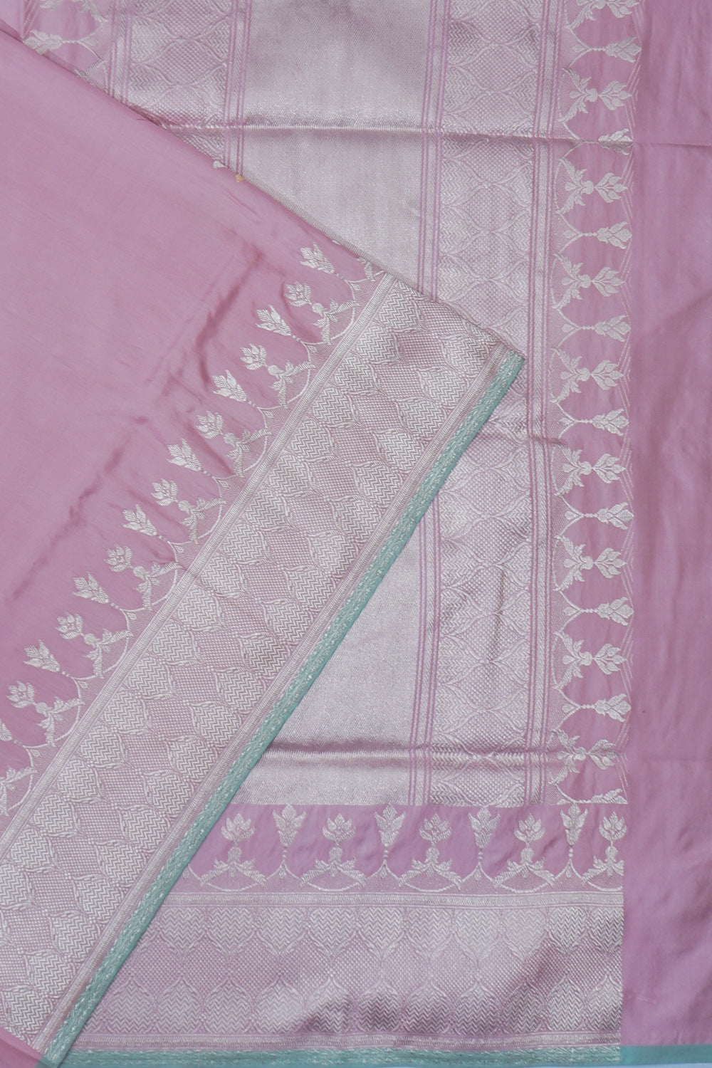 Banarasi Silk Kadwa Butta Baby Pink Saree