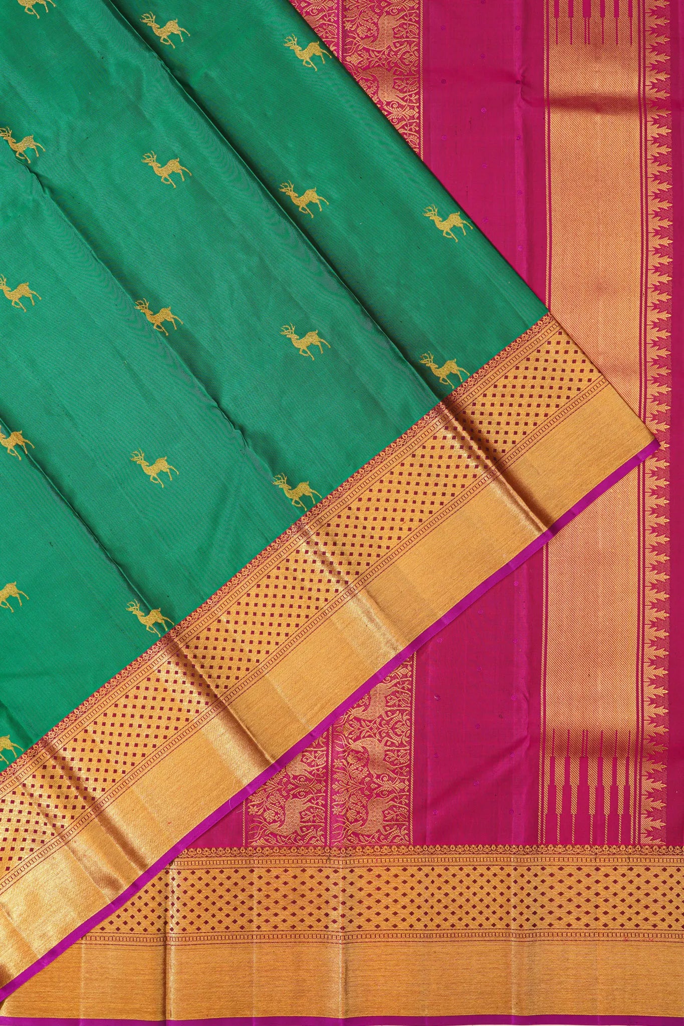Kanchipuram Silk Butta Dark Green Saree