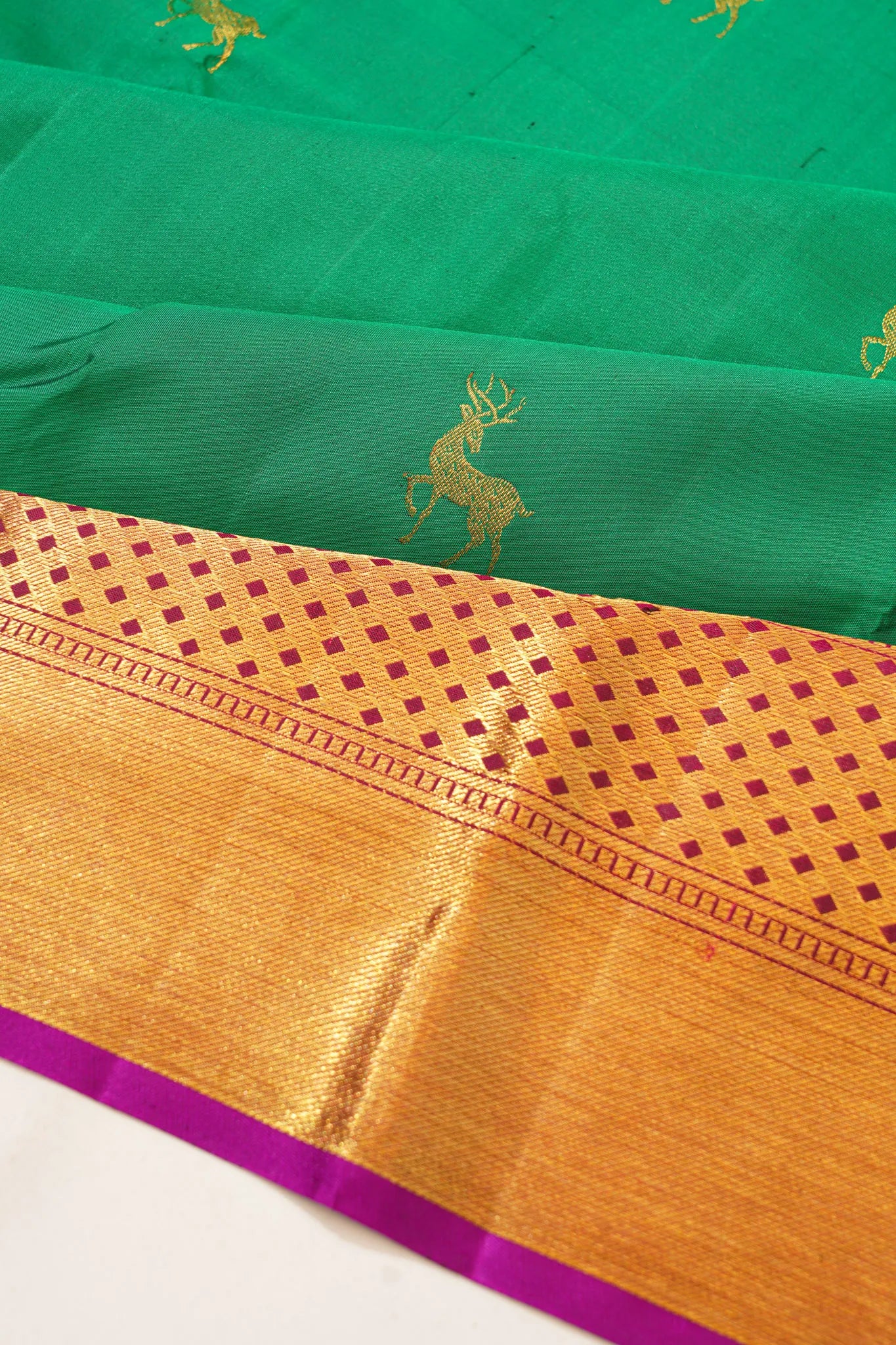Kanchipuram Silk Butta Dark Green Saree