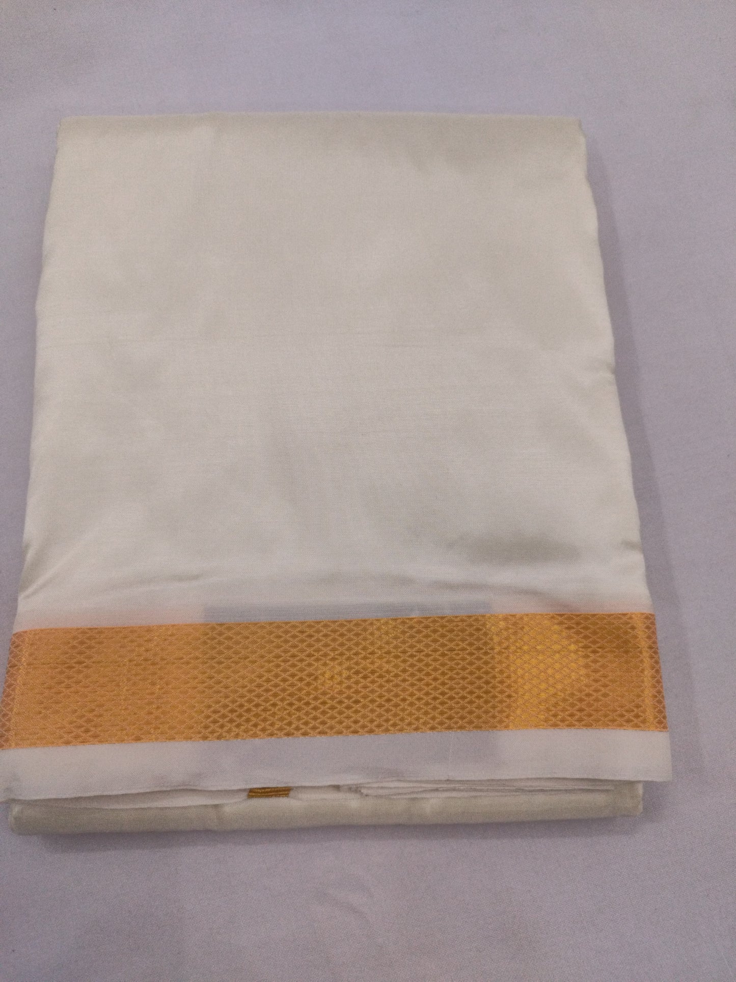 Kanchipuram Silk Plain White Dhoti With Kanduva