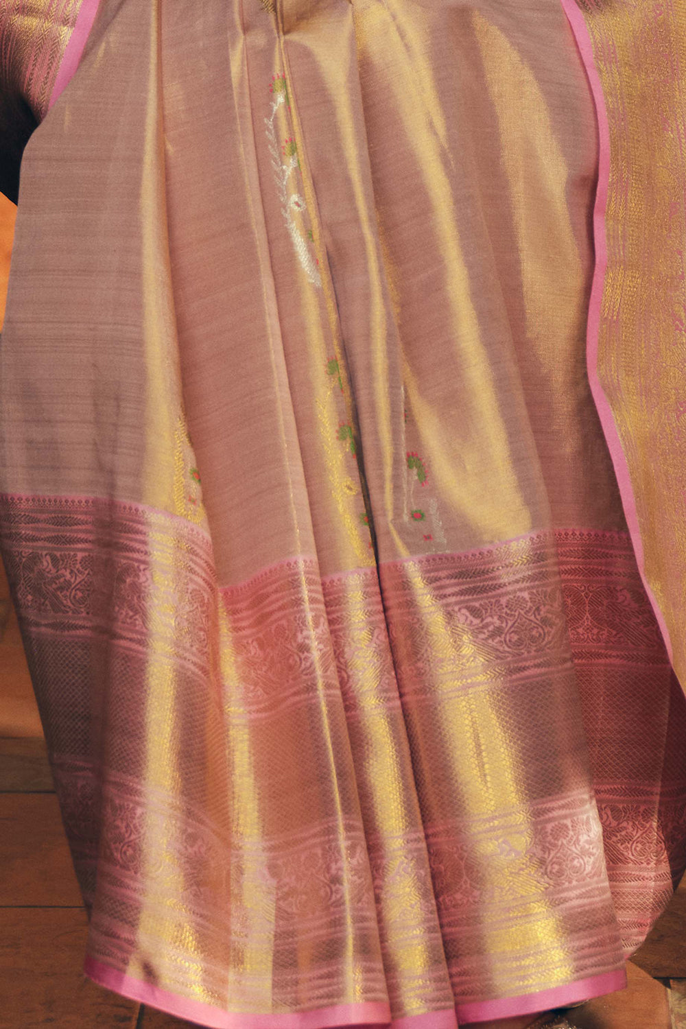 Kanchipuram Silk Tissue Meenakari Butta Baby Pink Saree