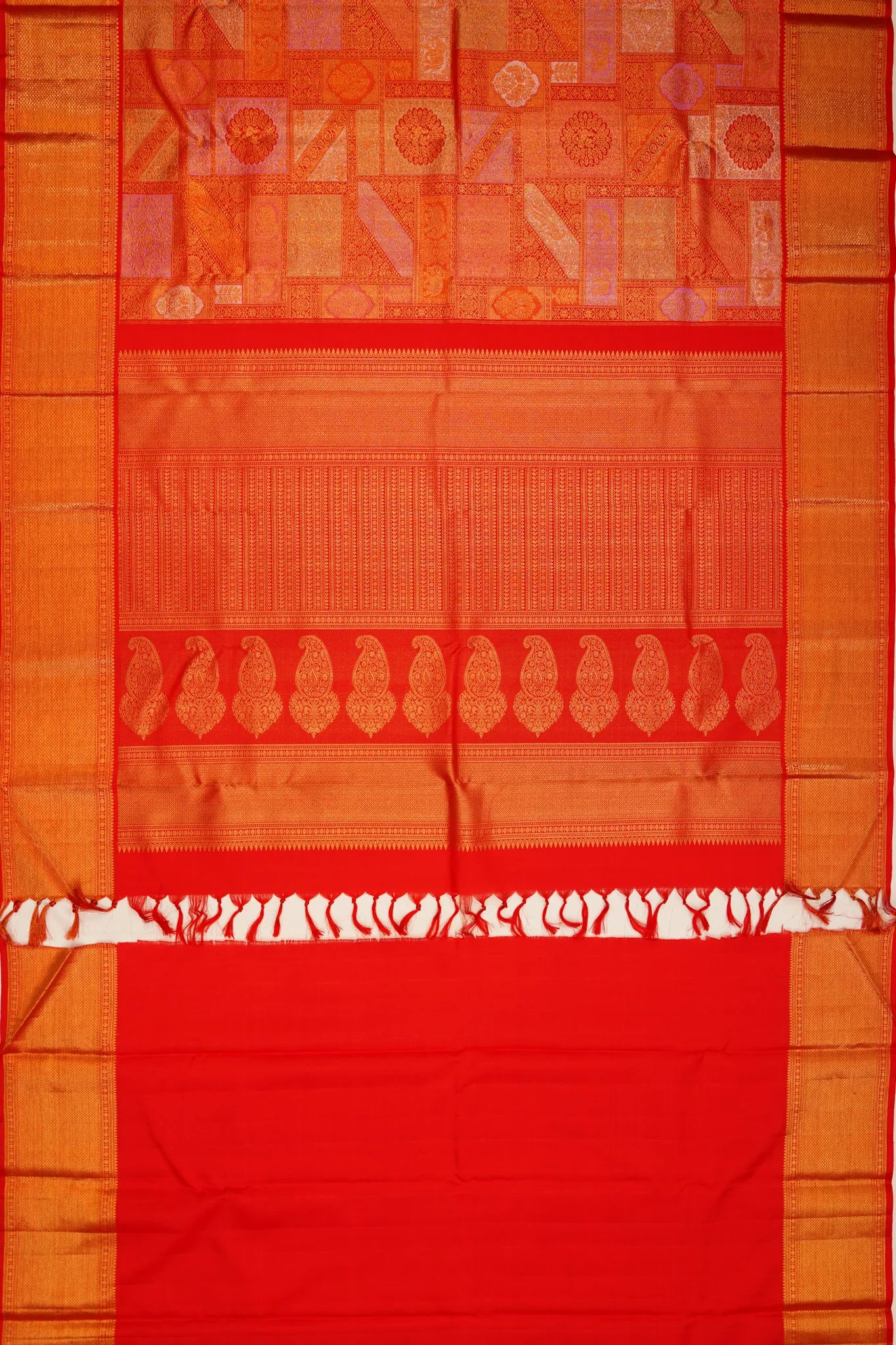 kanchipuram-silk-brocade-red-saree-1215348068