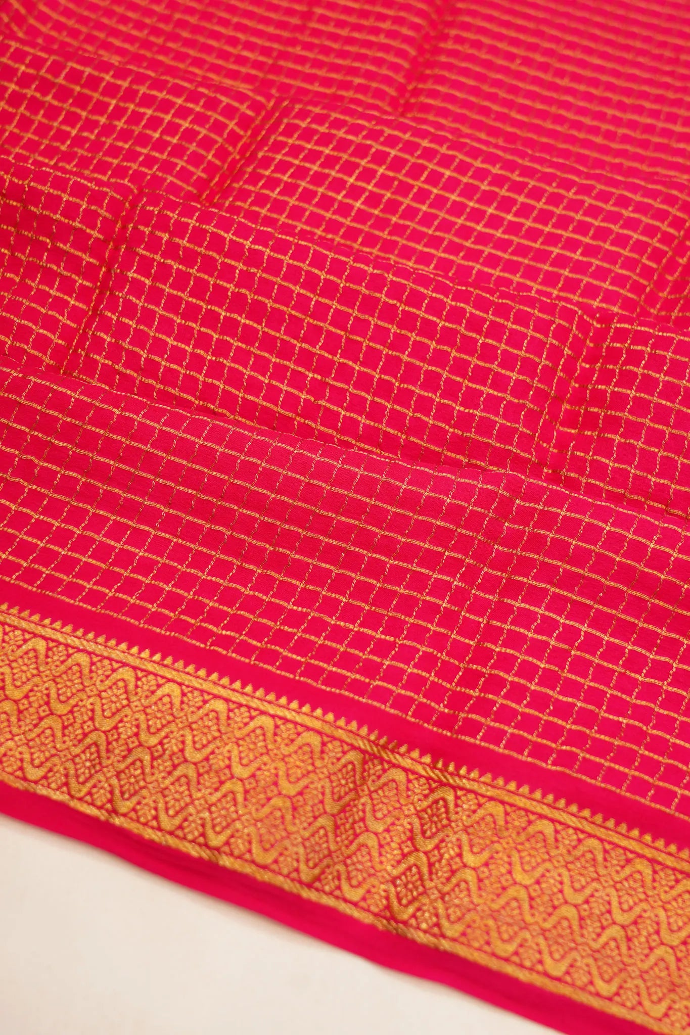 georgette-crepe-checks-rani-pink-saree-with-kalamkari-border-1215372843