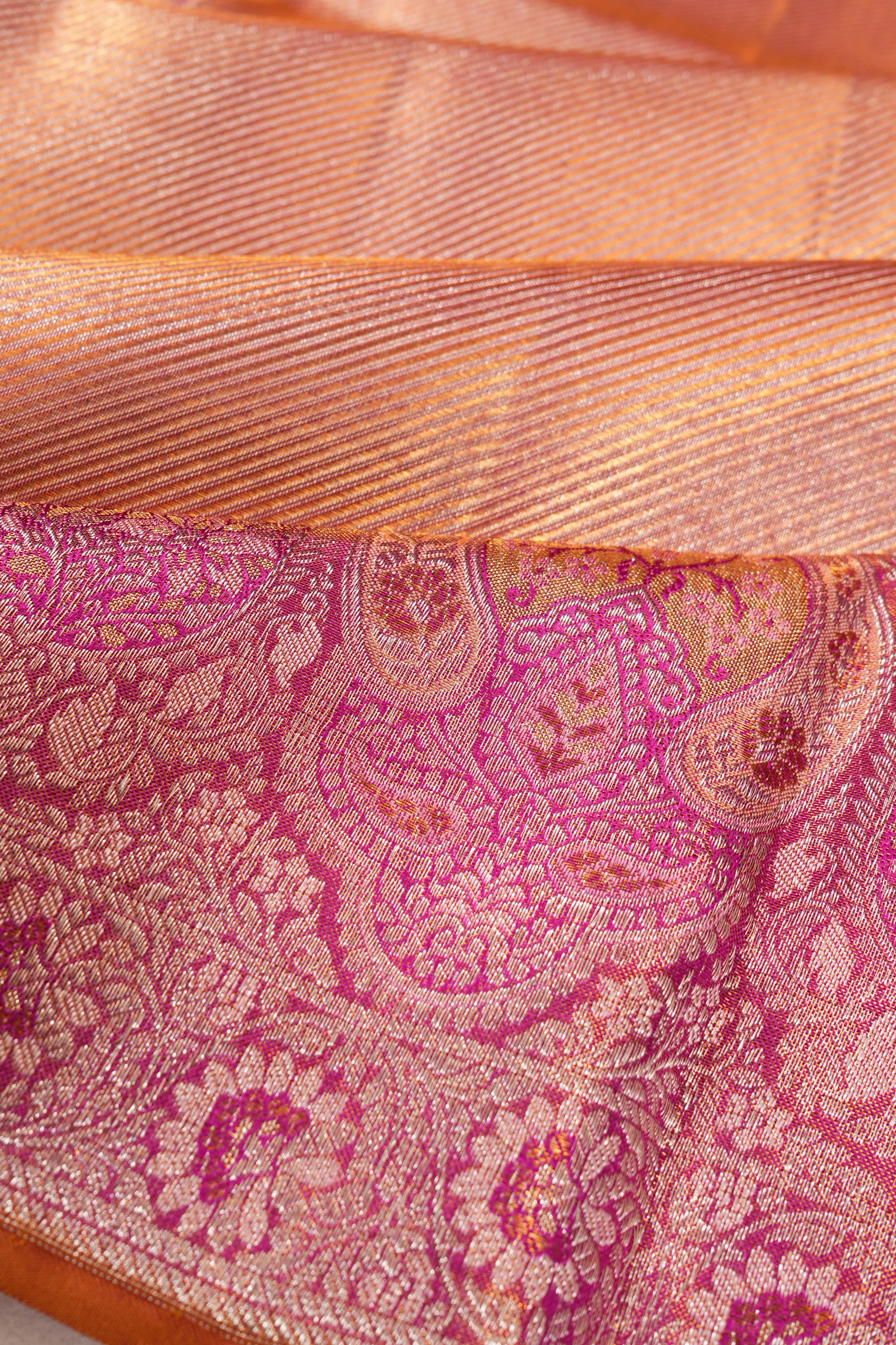 Kanchipuram Silk Tissue Diagonal Lines Pink Saree