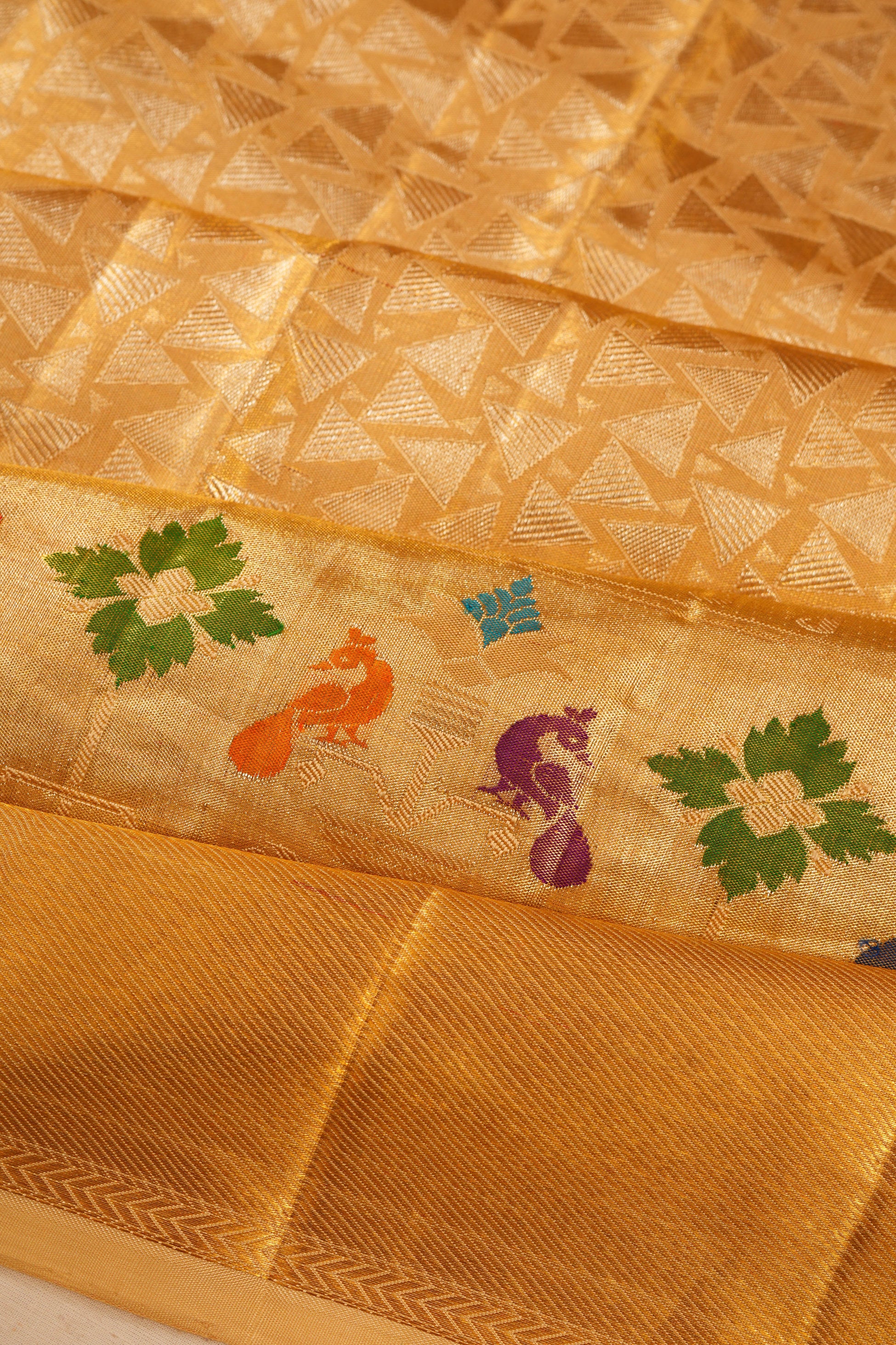 Kanchipuram SilkTissue Geometrical Brocade Gold Saree