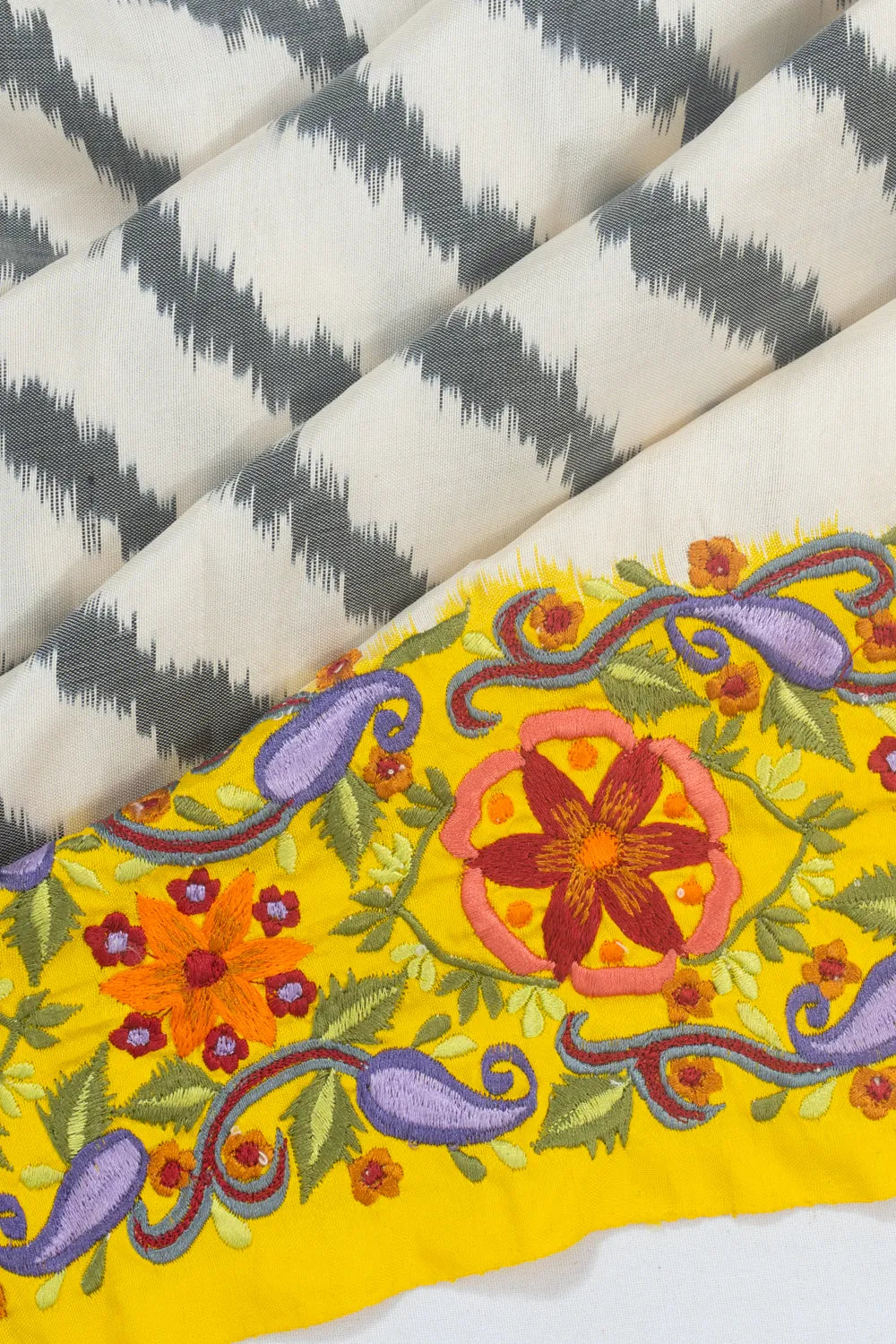 Pochampally Silk Ikat White Saree WIth Embroidery Border