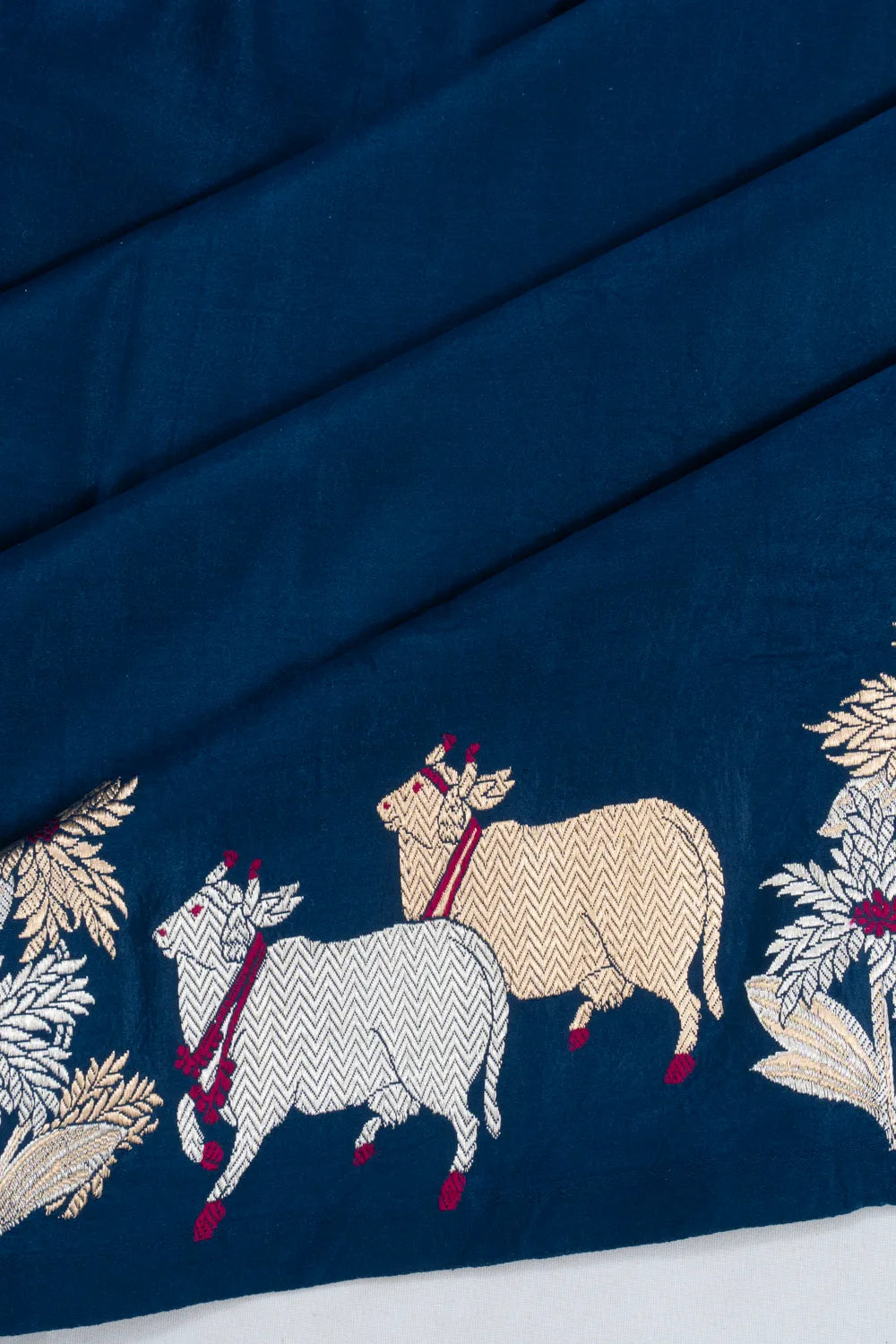 Banarasi Katan Silk Pichwai Plain Dark Blue Saree