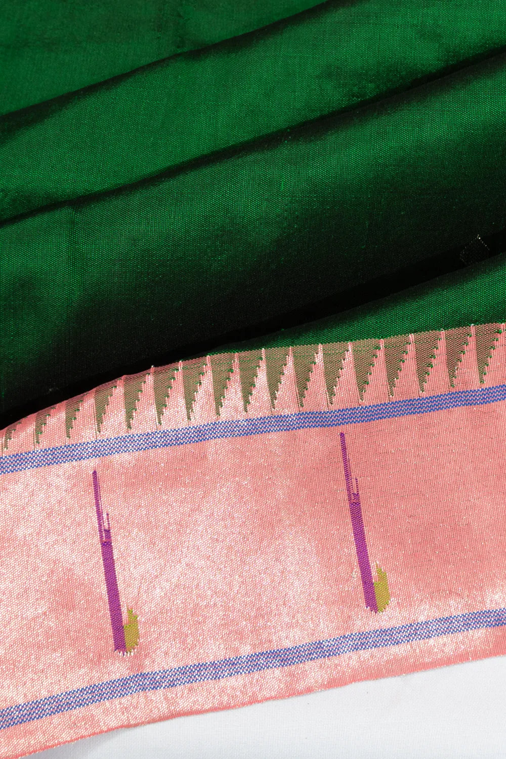 Paithani Silk Butta Dark Green Saree With Single Muniya Border