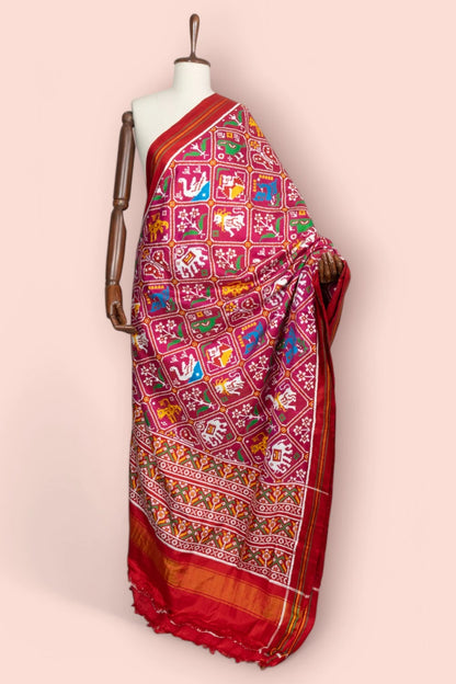 Patan Patola Silk Double Ikat 9 Figure Magenta Saree
