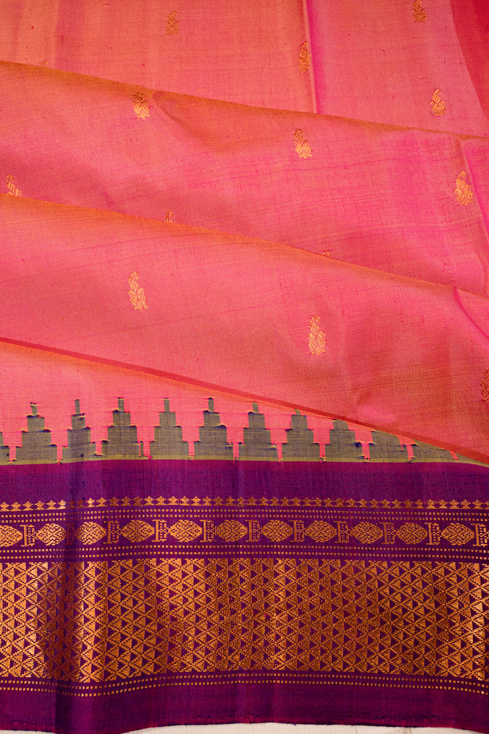 Gadwal Silk Butta Pink Saree