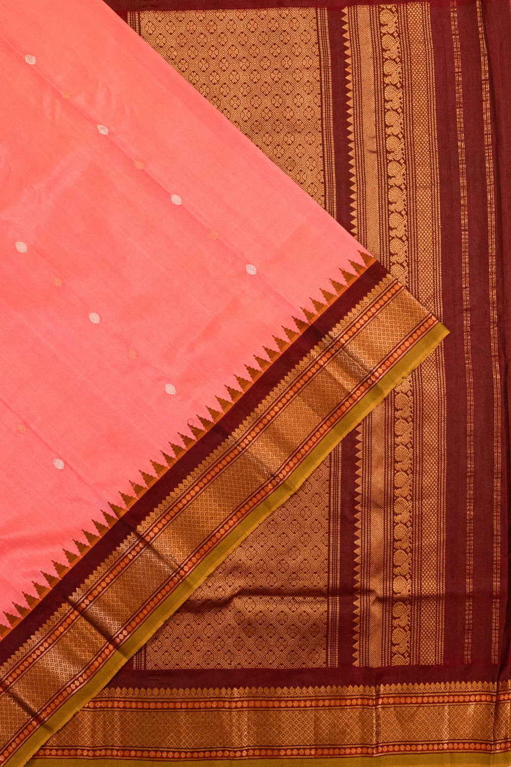 Gadwal Silk Butta Dual Tone Pink And Orange Saree