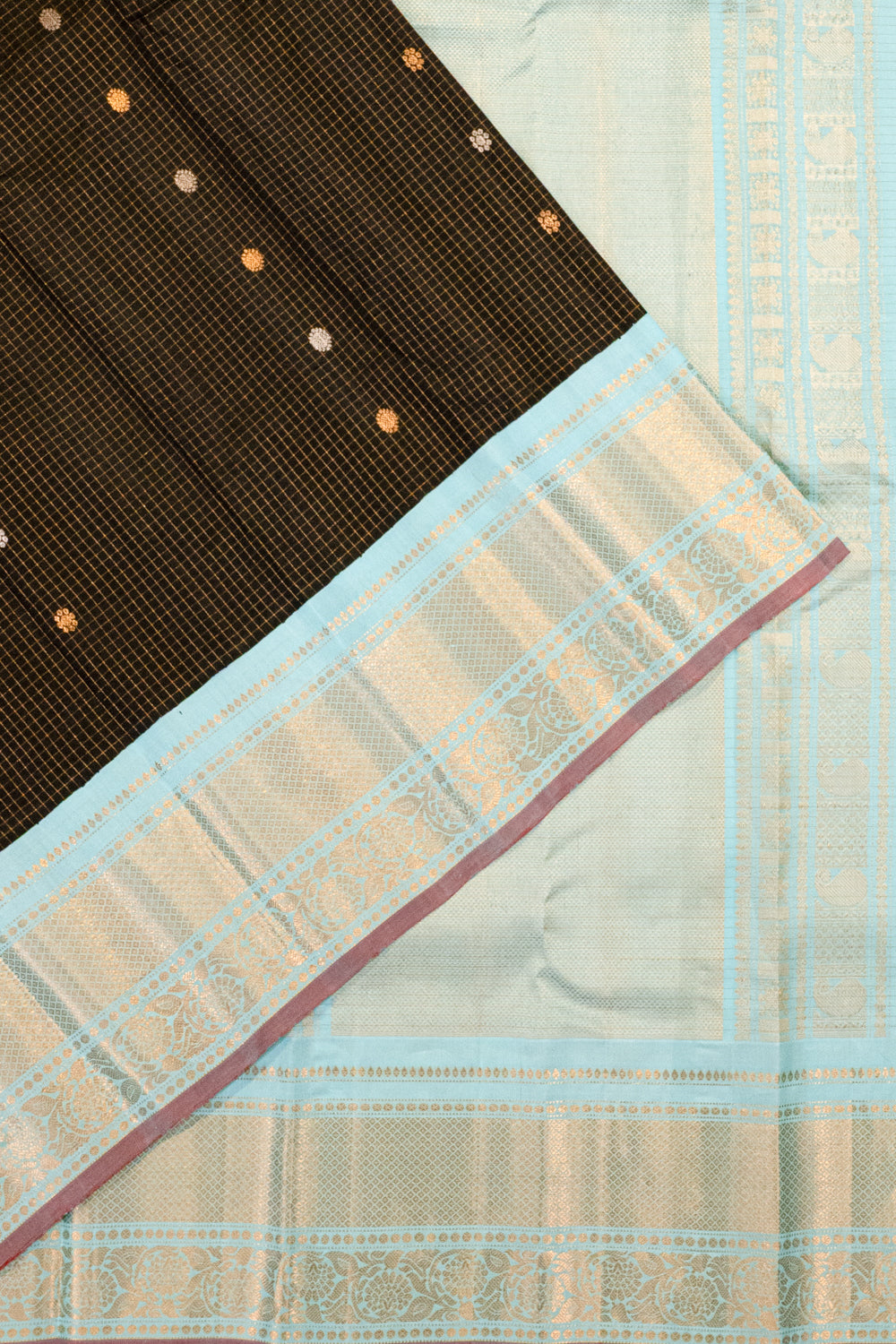 Gadwal Silk Checks And Butta Black Saree