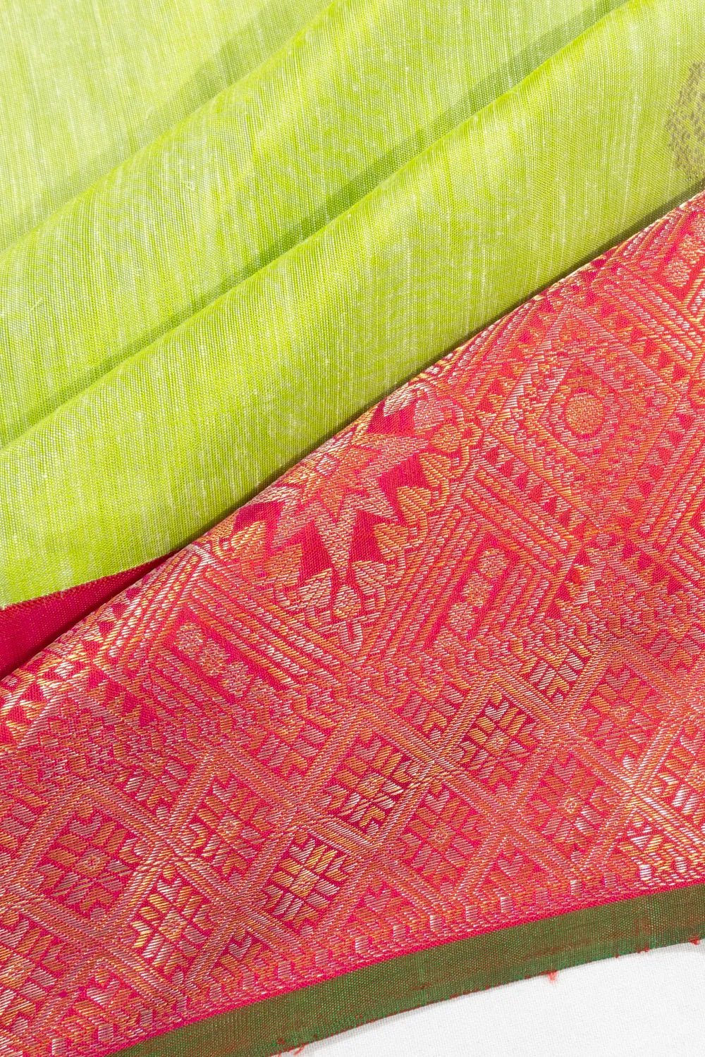 Gadwal Linen Butta Parrot Green Saree