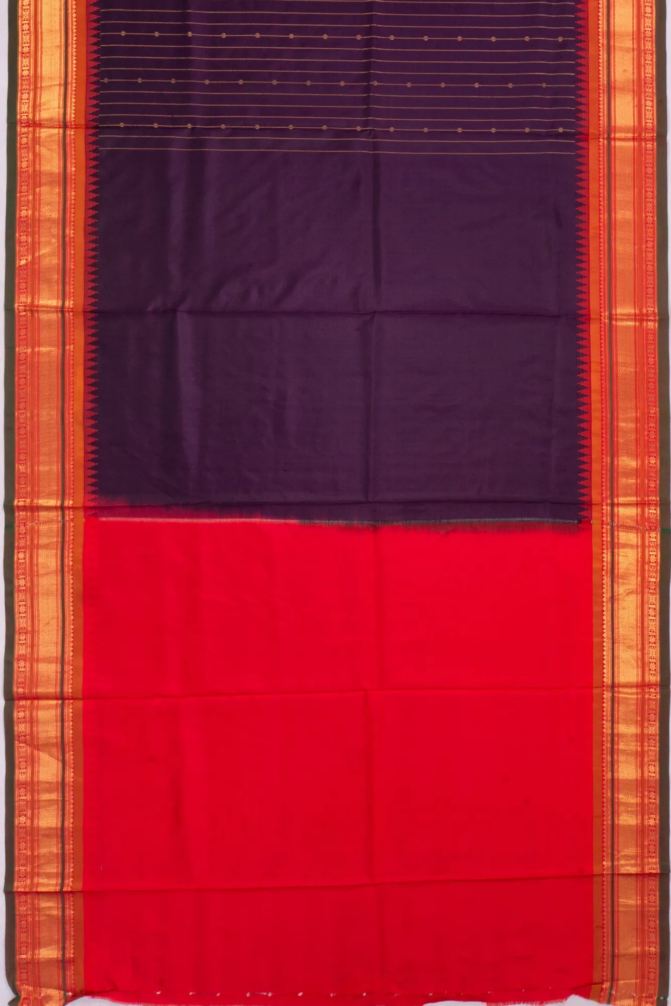 gadwal-silk-vertical-lines-violet-saree-1215437553