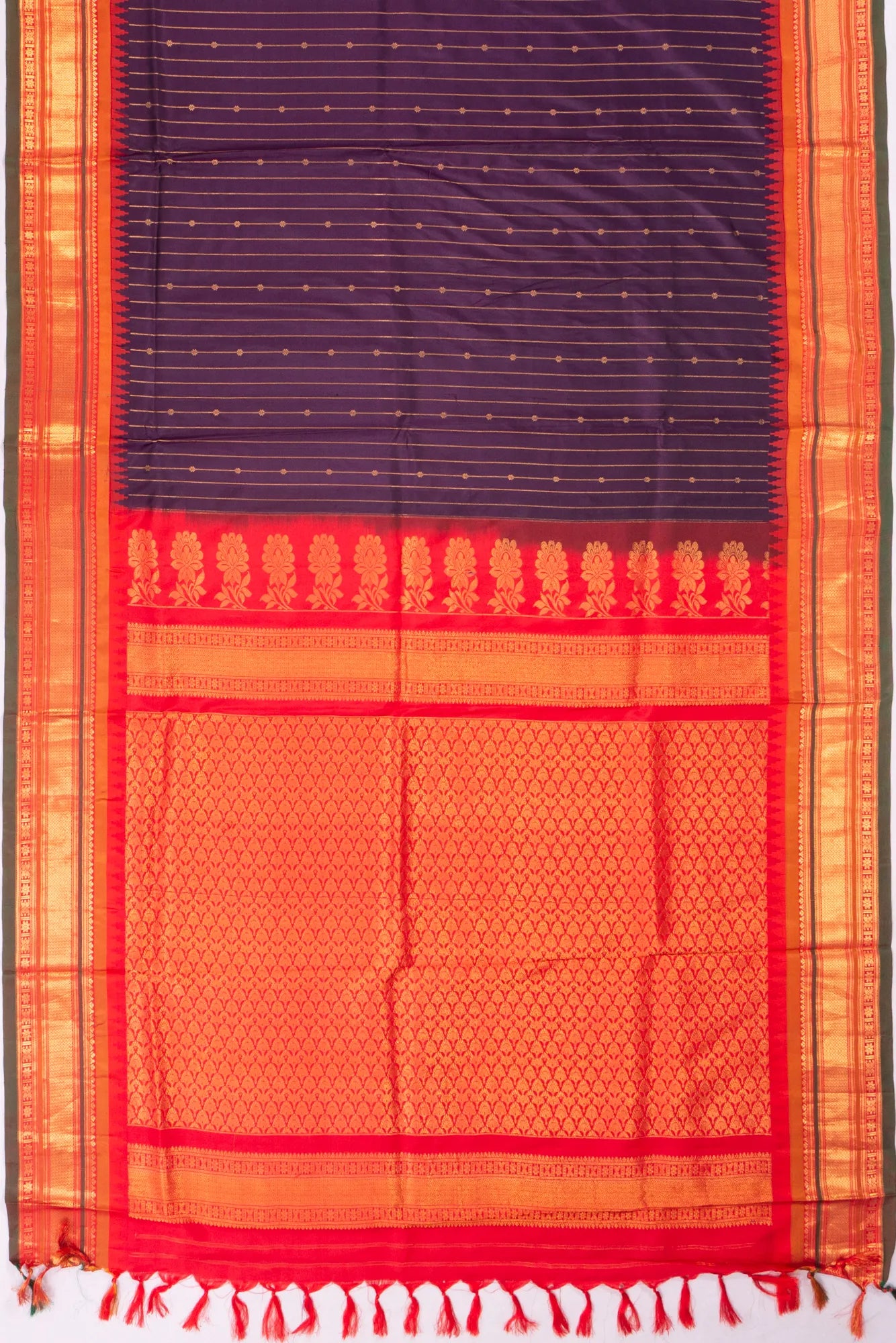 gadwal-silk-vertical-lines-violet-saree-1215437553