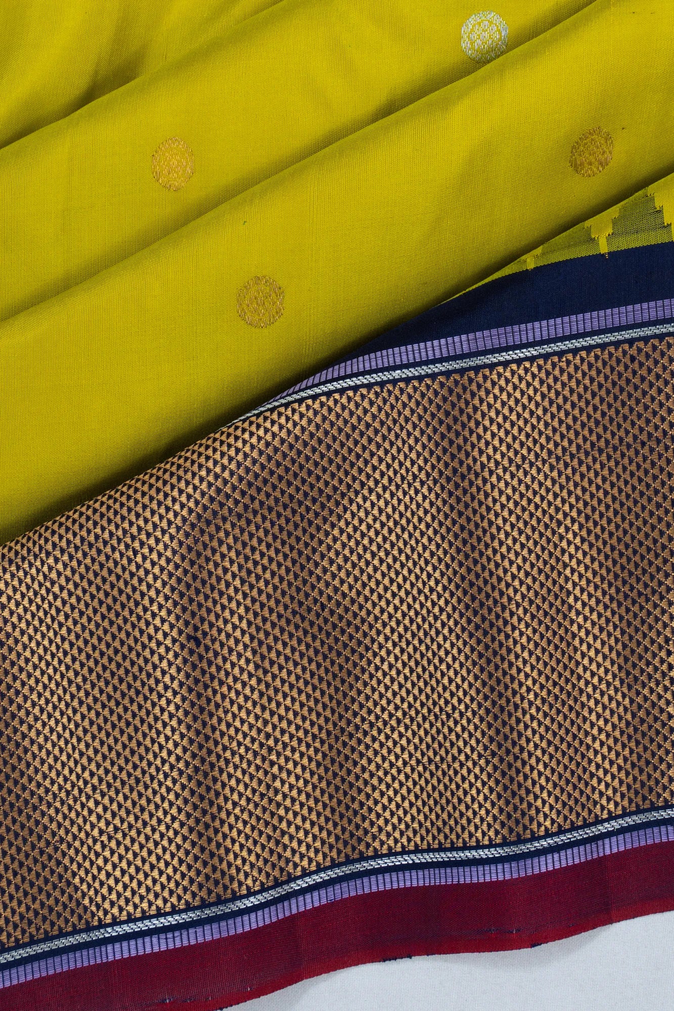 Gadwal Silk Butta Green Saree