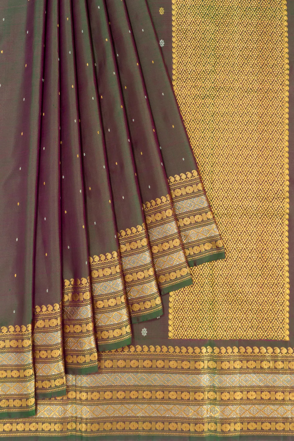Kanchipuram Silk Butta Dual Tone Maroon And Green Saree