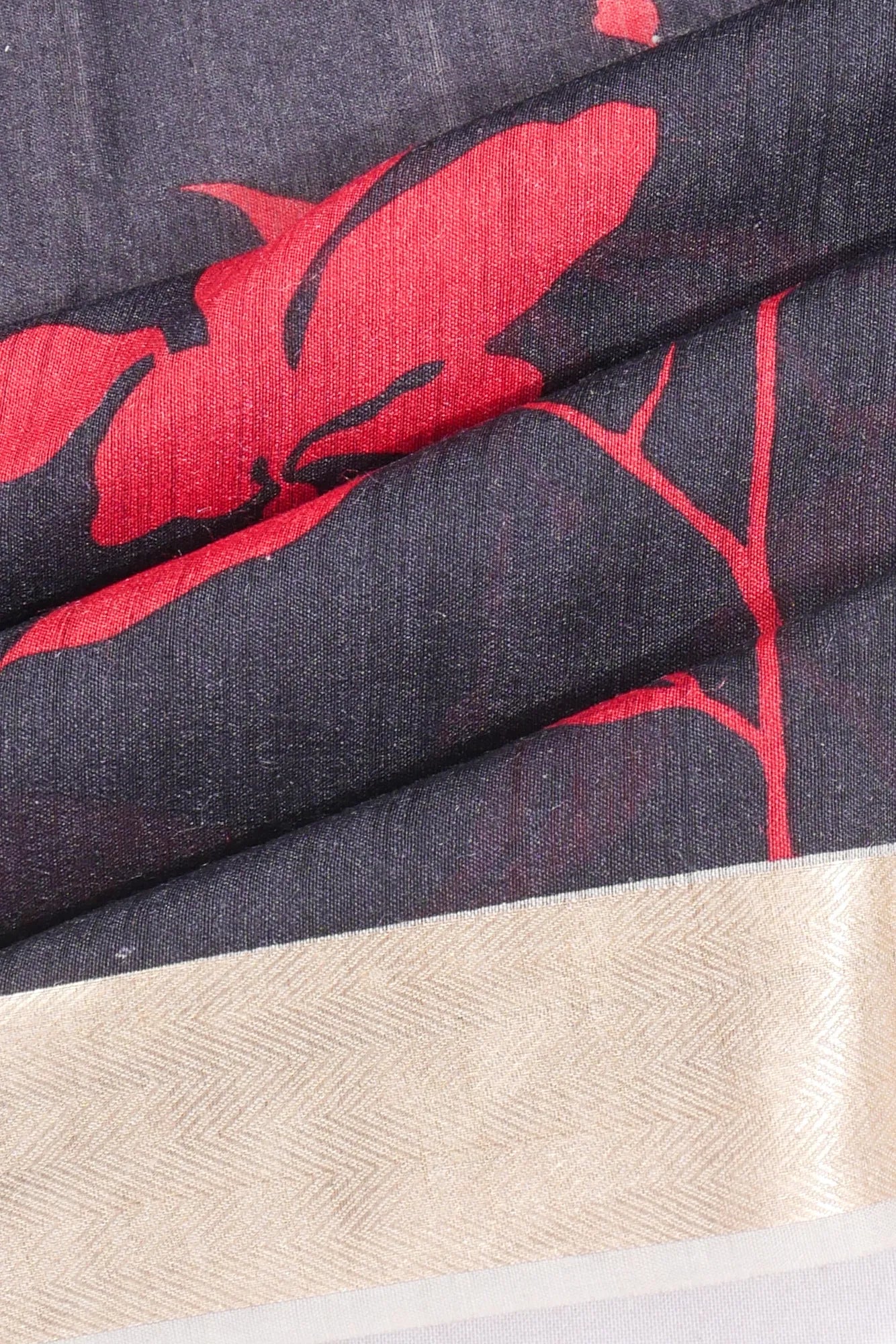 Kankatala Tussar Floral Printed Black Saree g2