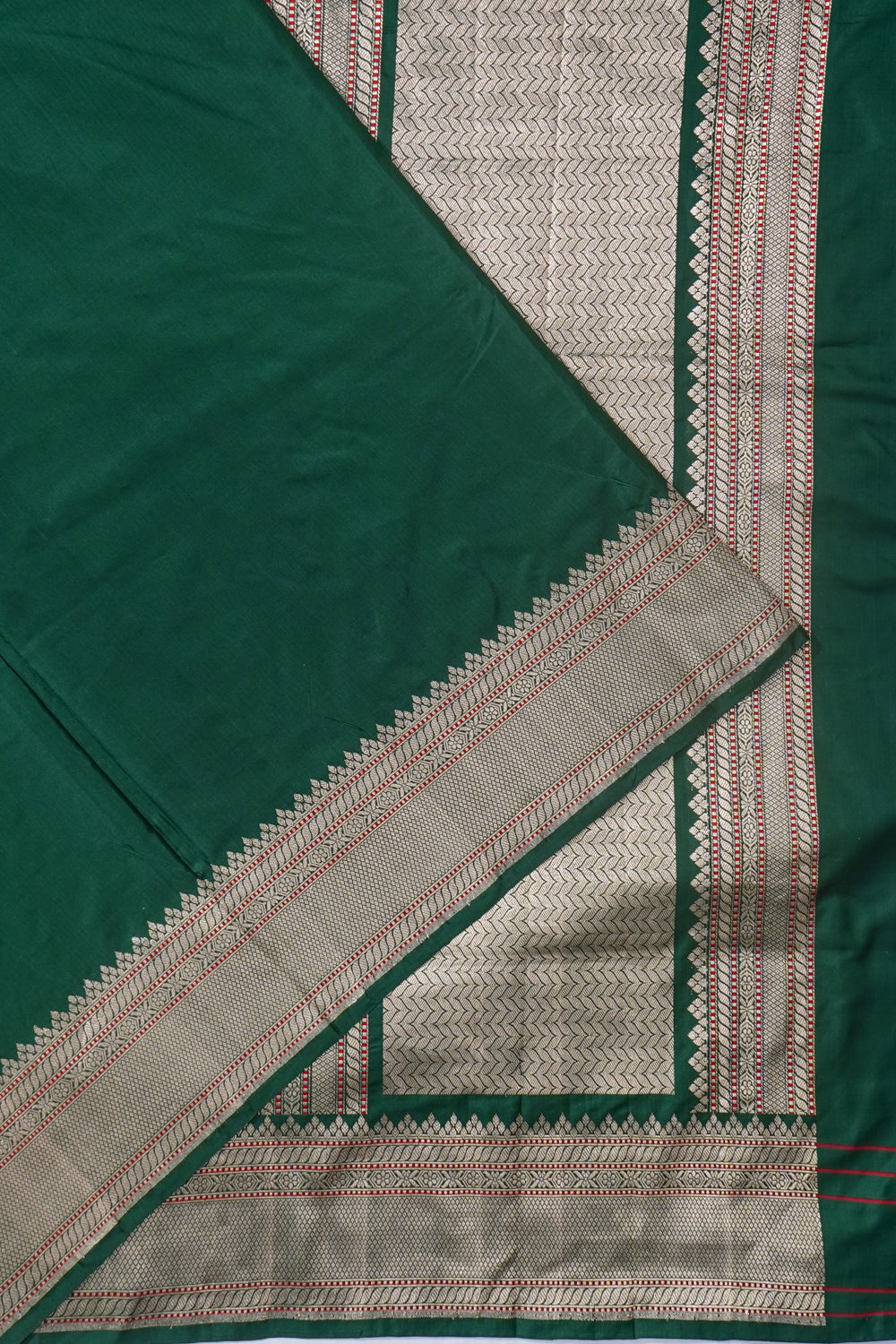 Banarasi Silk Plain Bottle Green Saree