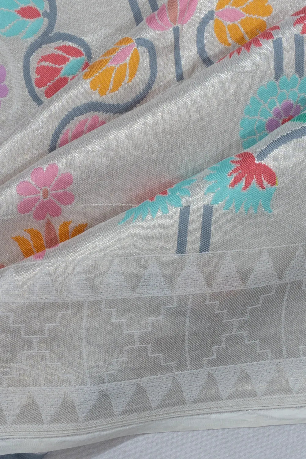 Banarasi Tussar Georgette Tissue Jaal White Saree