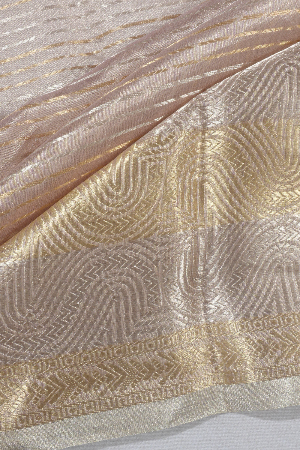 Banarasi Kora Organza Horizontal Lines Peach Saree