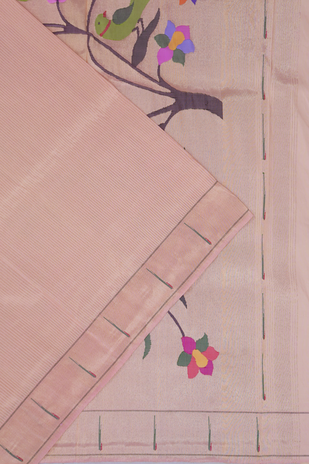 Paithani Silk Vertical Lines Peach Saree With Single Muniya Border