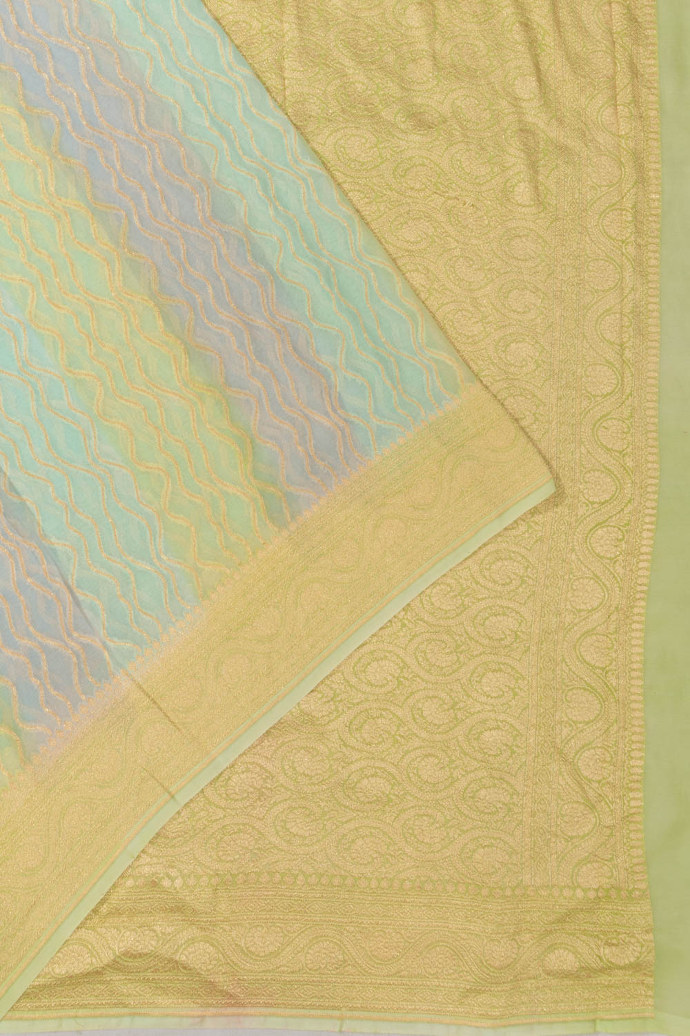 Banarasi Georgette Zig Zag Lines Light Green Saree