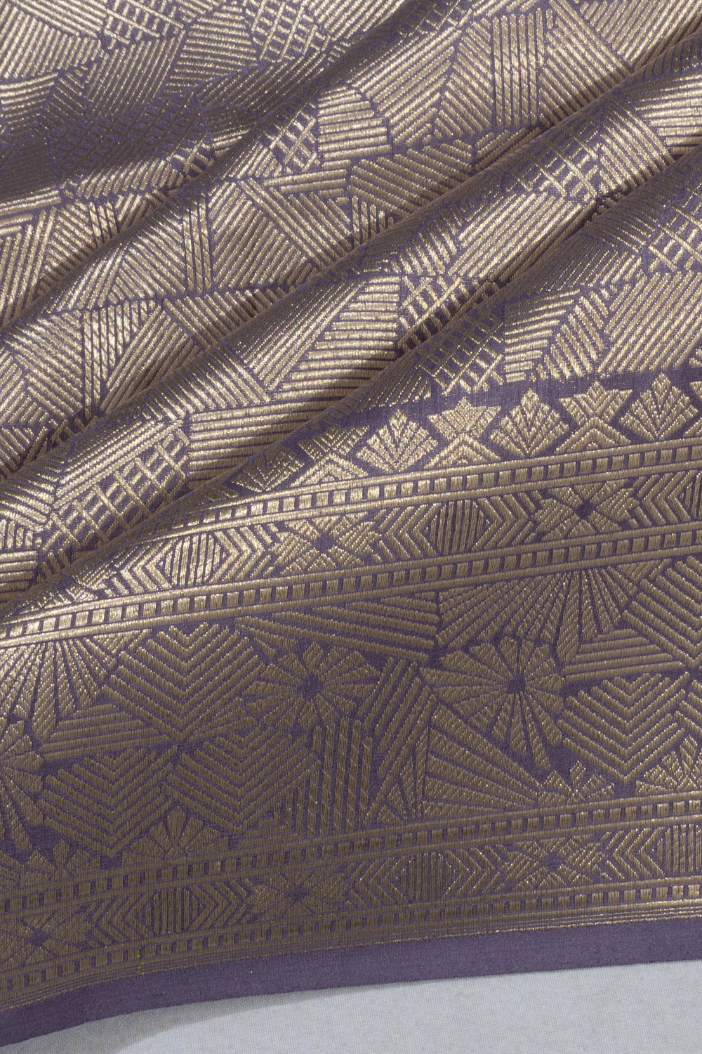 Banarasi Silk Geometrical Brocade Lilac Saree