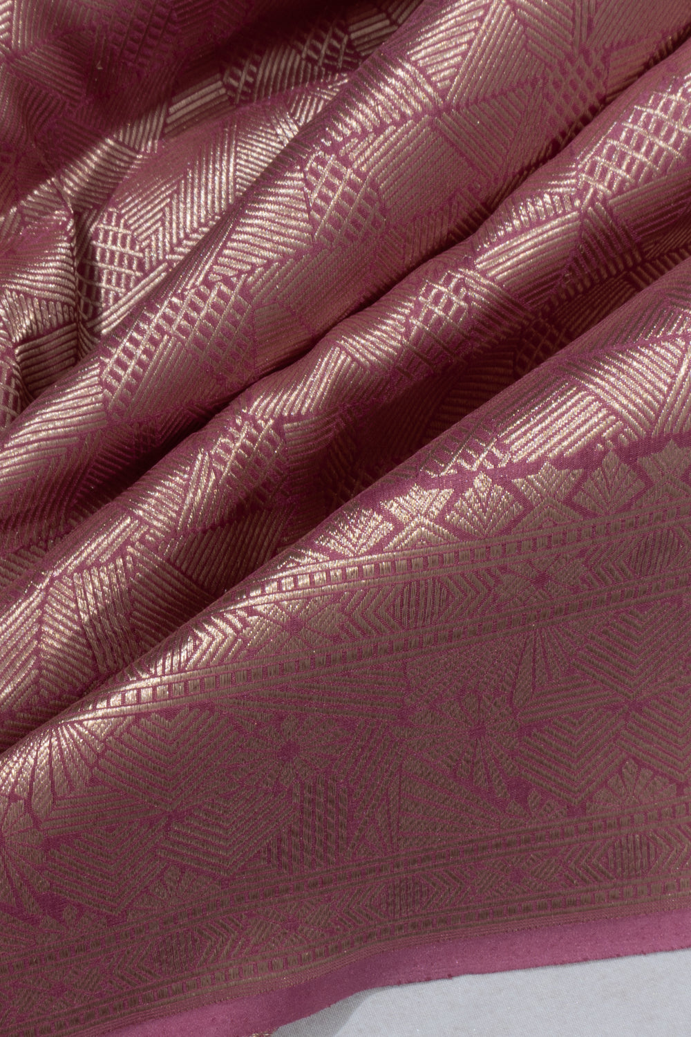 Banarasi Silk Geometrical Brocade Pink Saree