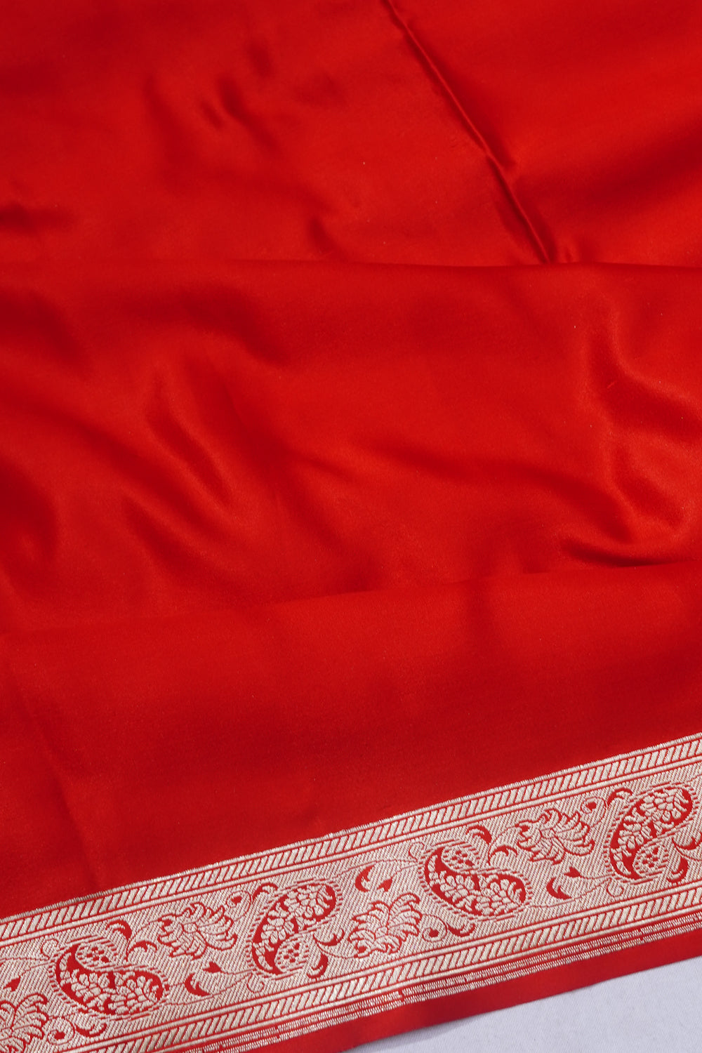 Banarasi Satin Plain Red Saree