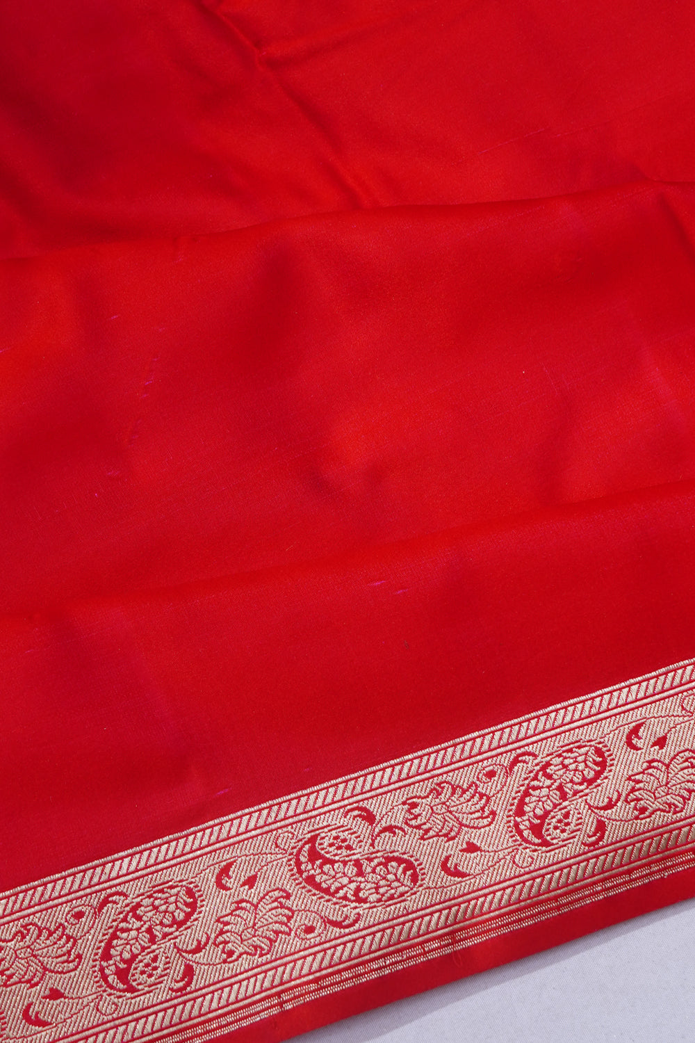 Banarasi Satin Plain Red Saree