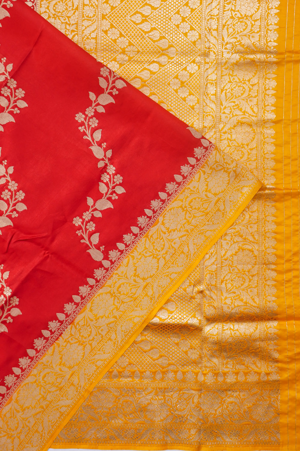 Banarasi Silk Jaal Red Saree