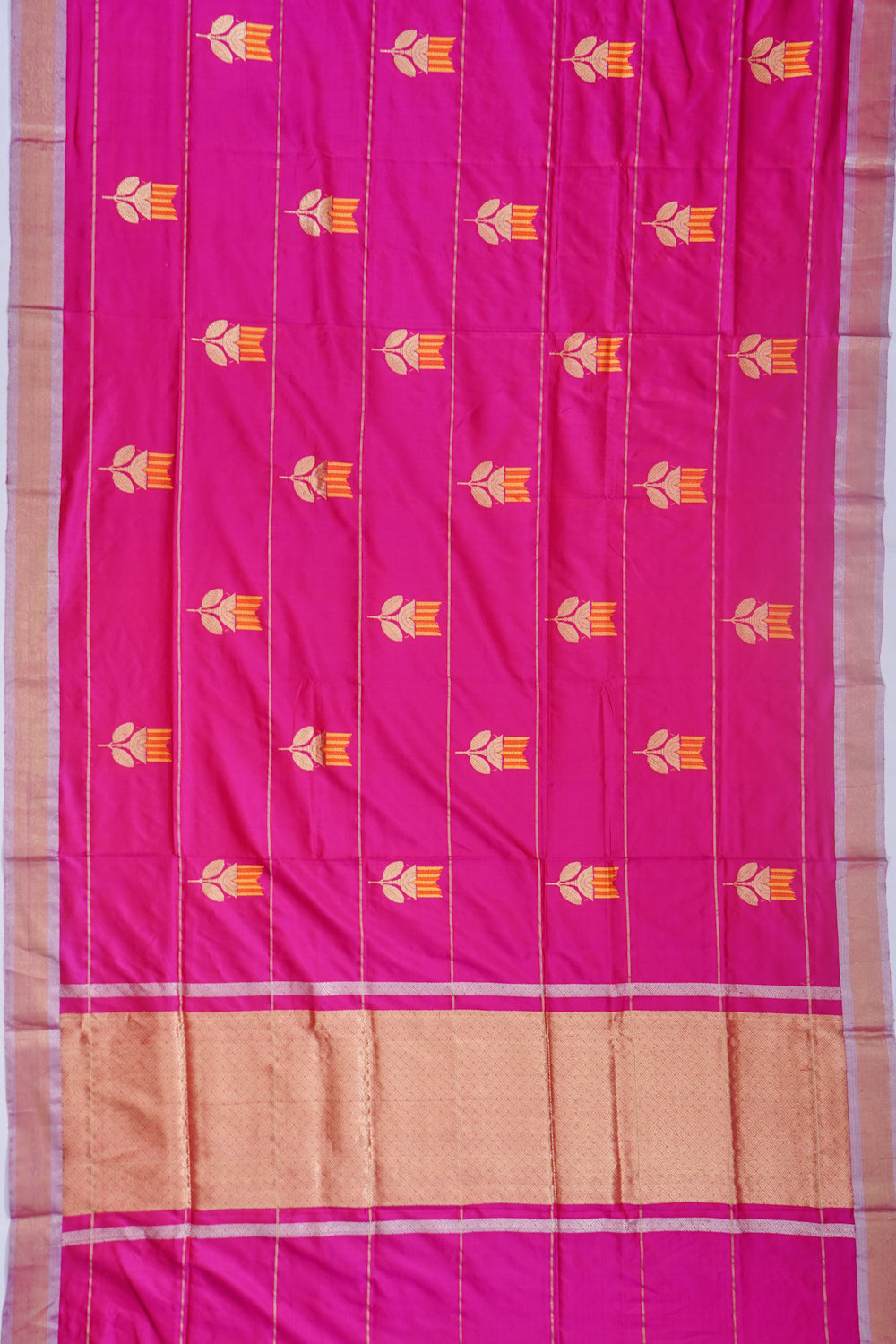 Banarasi Katan Silk Horizontal Lines Rani Pink Saree