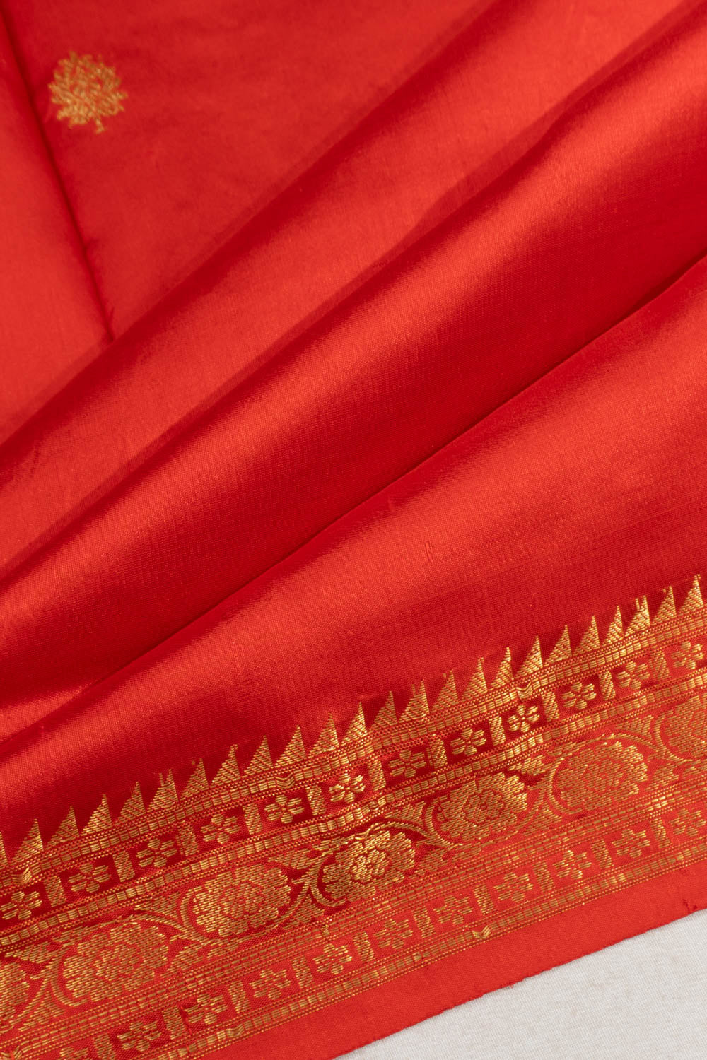 Banarasi Silk Butta Red Saree