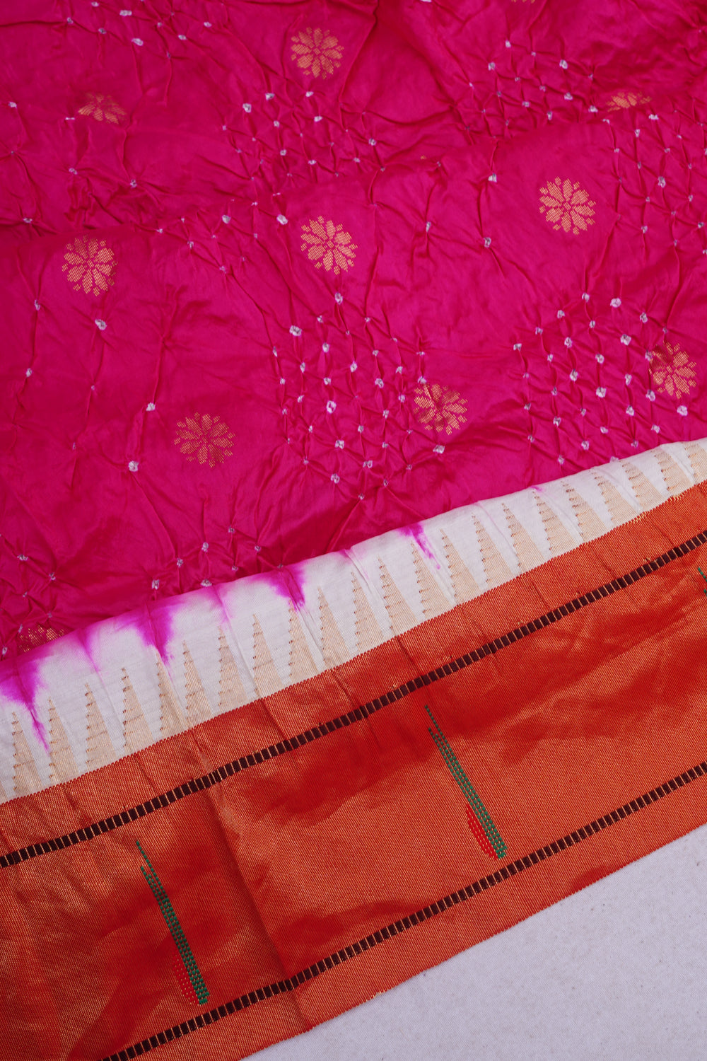 Paithani Silk Bandhani And Butta Rani Pink Saree With Single Muniya Border