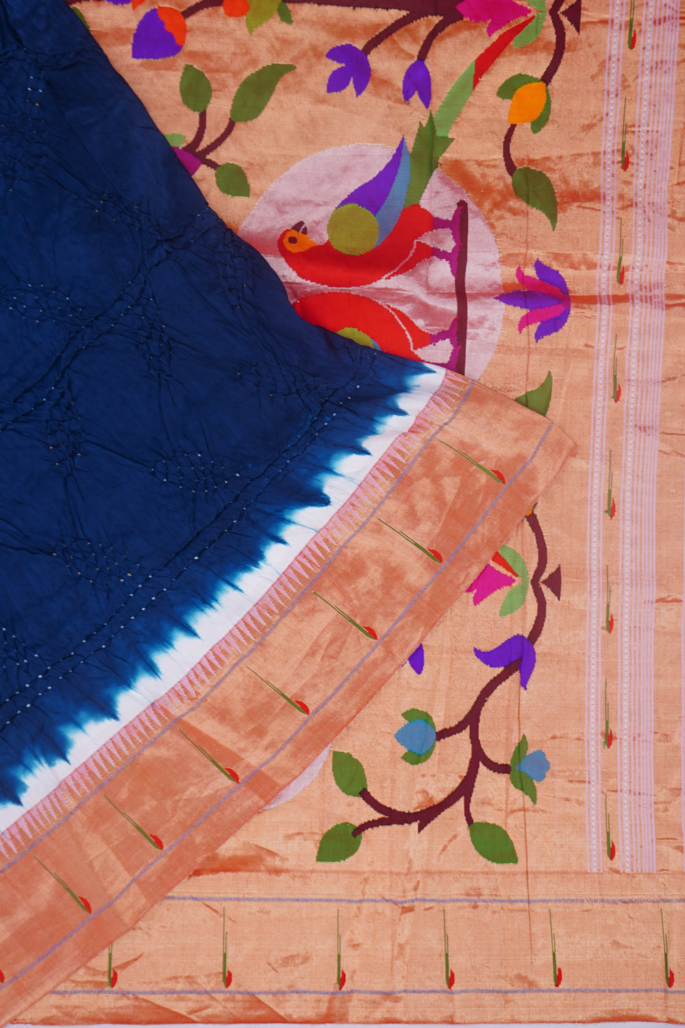 Paithani Silk Bandhani Navy Blue Saree With Single Muniya Border